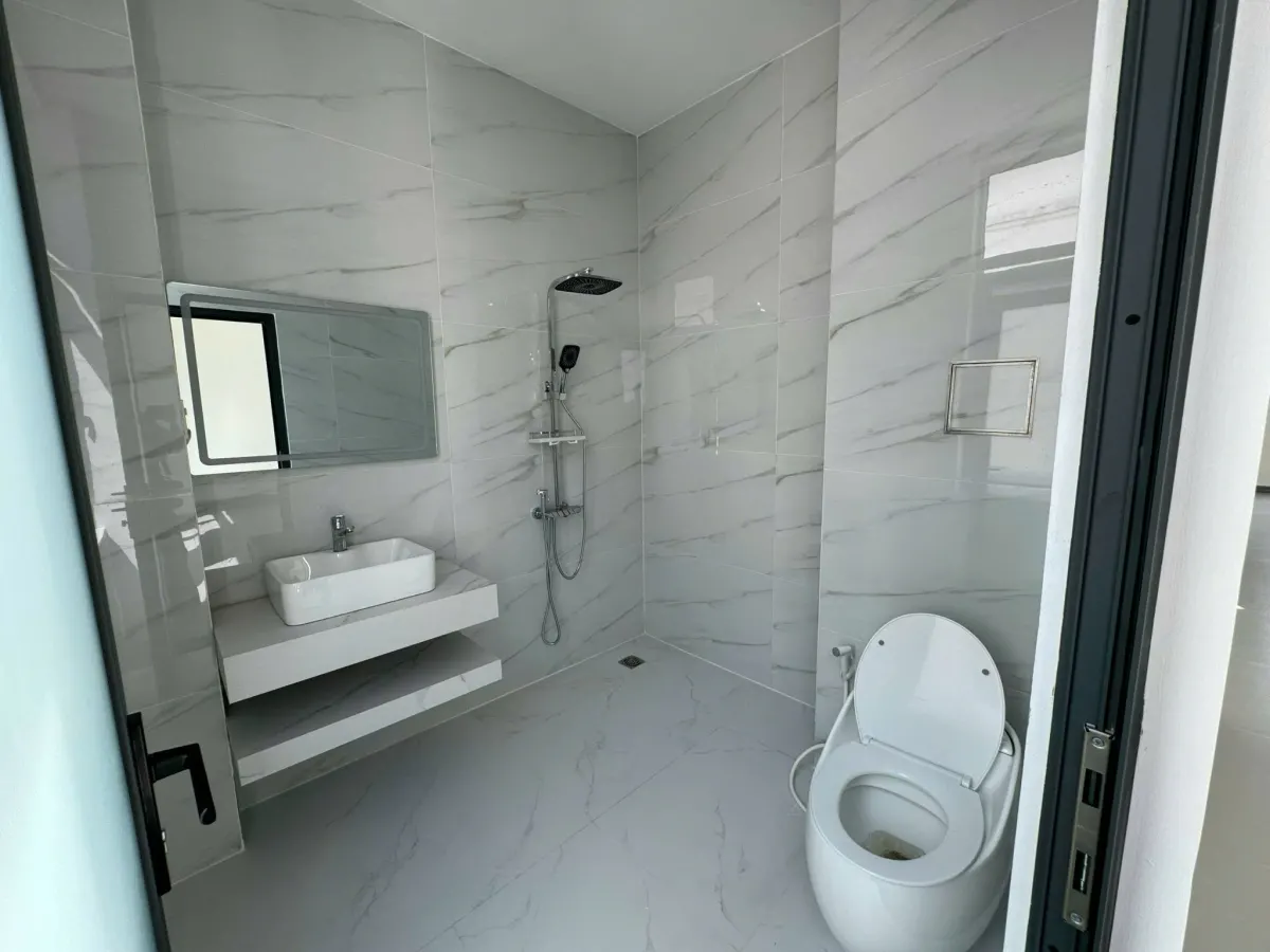 CHO THUÊ TẦNG VĂN PHÒNG - TẦNG NHÀ PHỐ 126M² - GIÁ CỰC TỐT