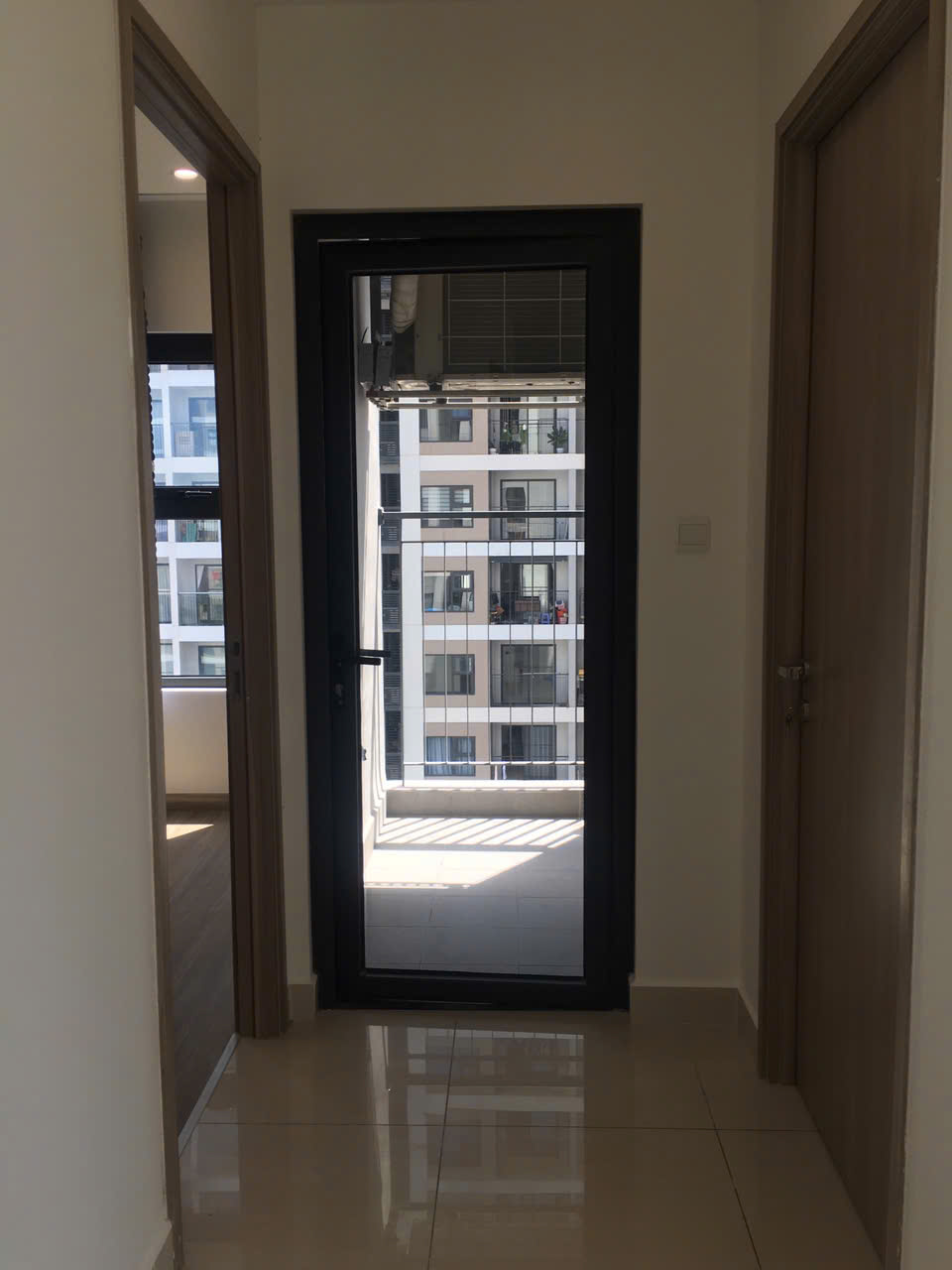 Bán Căn Hộ 2PN+ The Origami – Vinhomes Grand Park View Nội Khu Công Viên & Hồ Bơi | Tầng Trung 