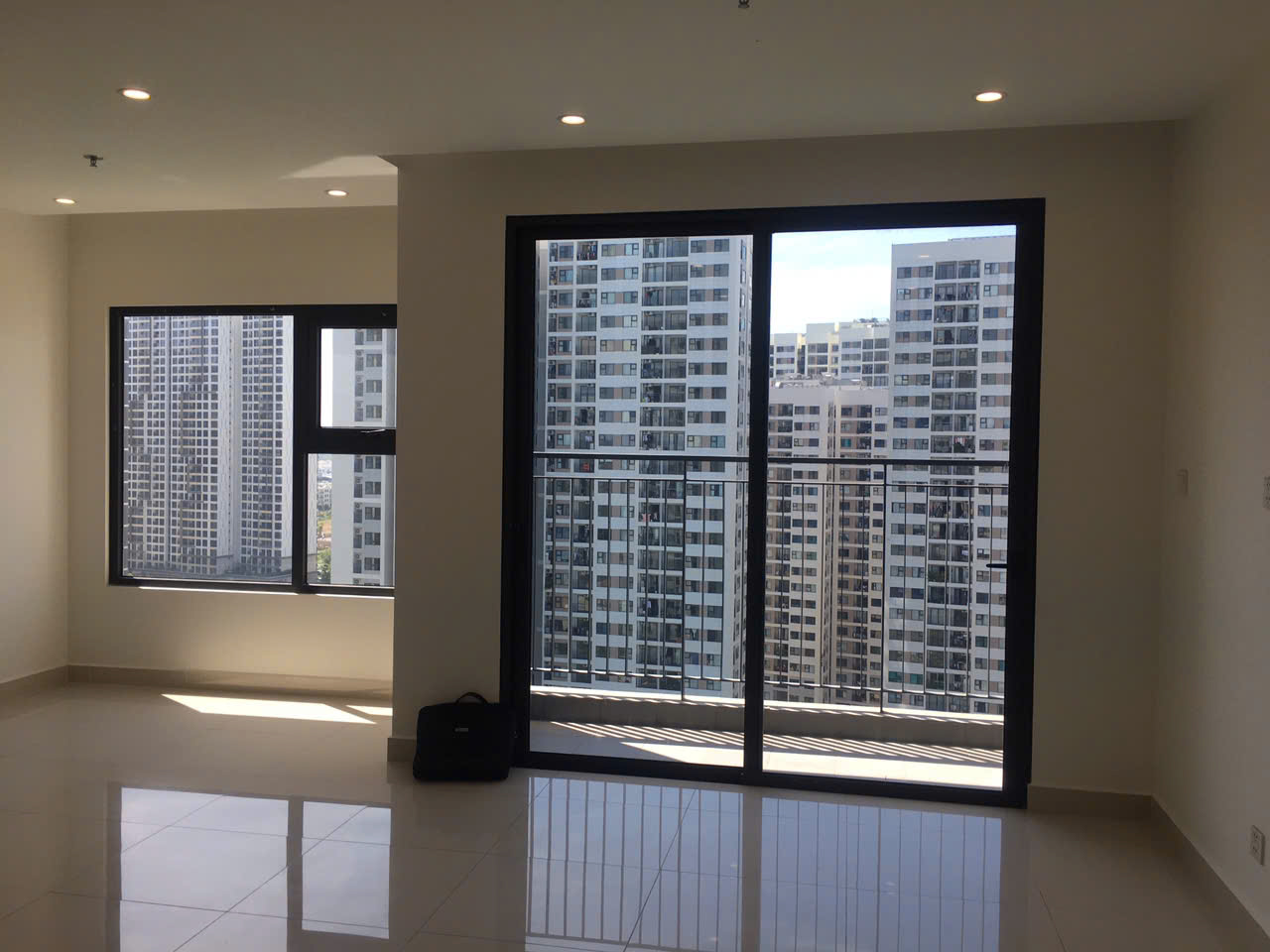 Bán Căn Hộ 2PN+ The Origami – Vinhomes Grand Park View Nội Khu Công Viên & Hồ Bơi | Tầng Trung  - ảnh 9