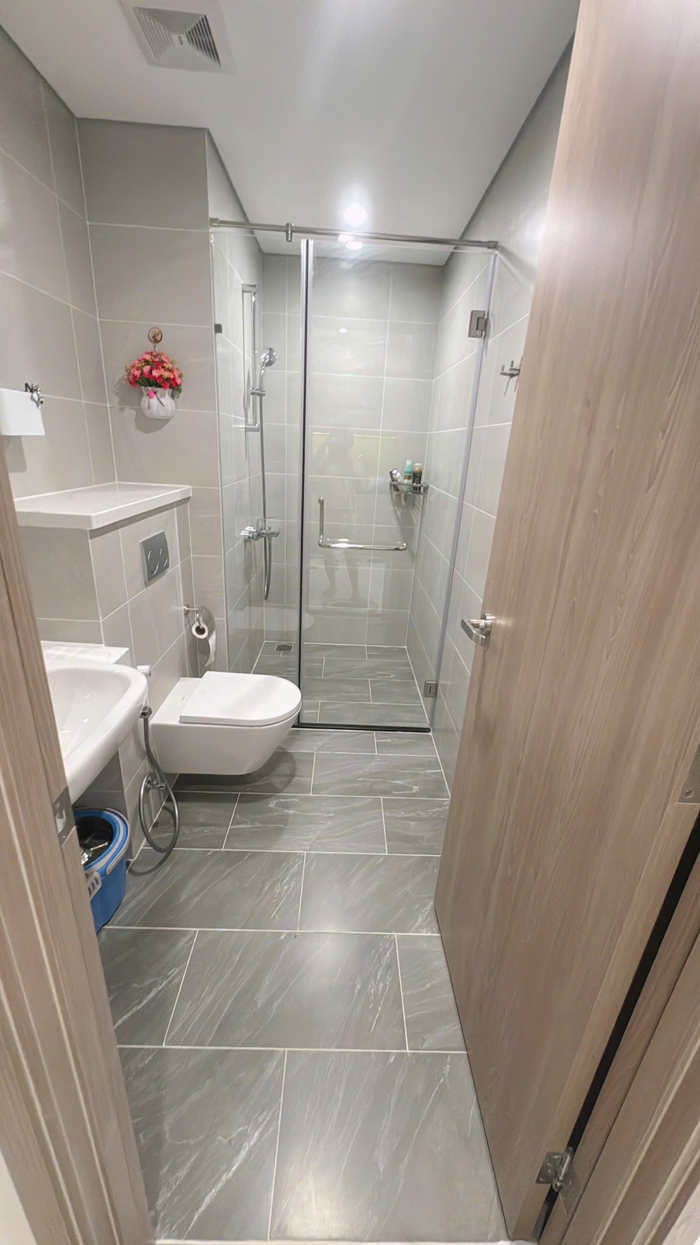 BÁN CĂN HỘ VINHOMES GRAND PARK – FULL NỘI THẤT – GIÁ TỐT – VÀO Ở NGAY