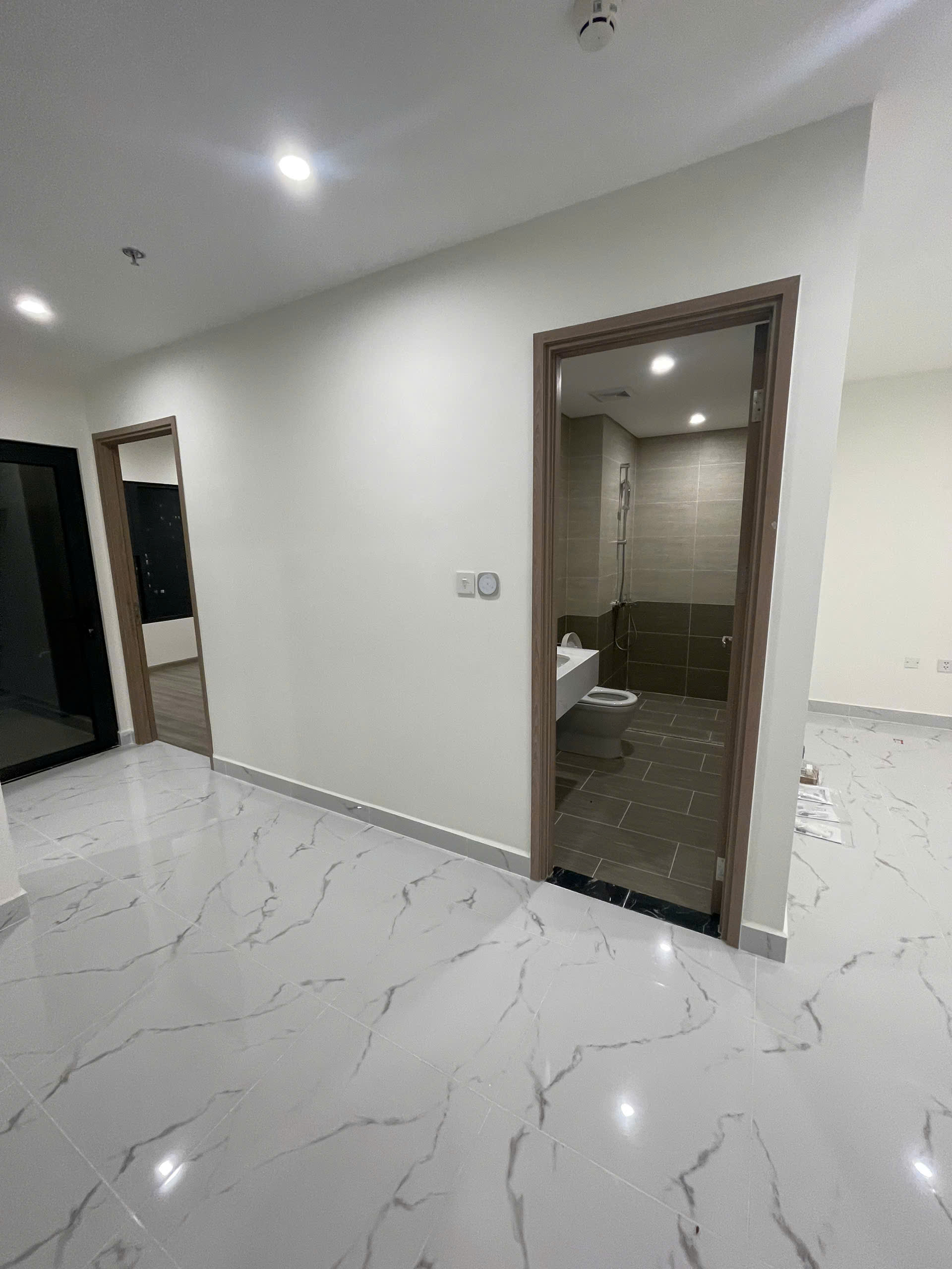 Bán gấp căn 2PN+ Glory Heights Tòa GH3 - Không gian đa năng - Giá rẻ nhất thị trường chỉ 4.2 Tỷ!