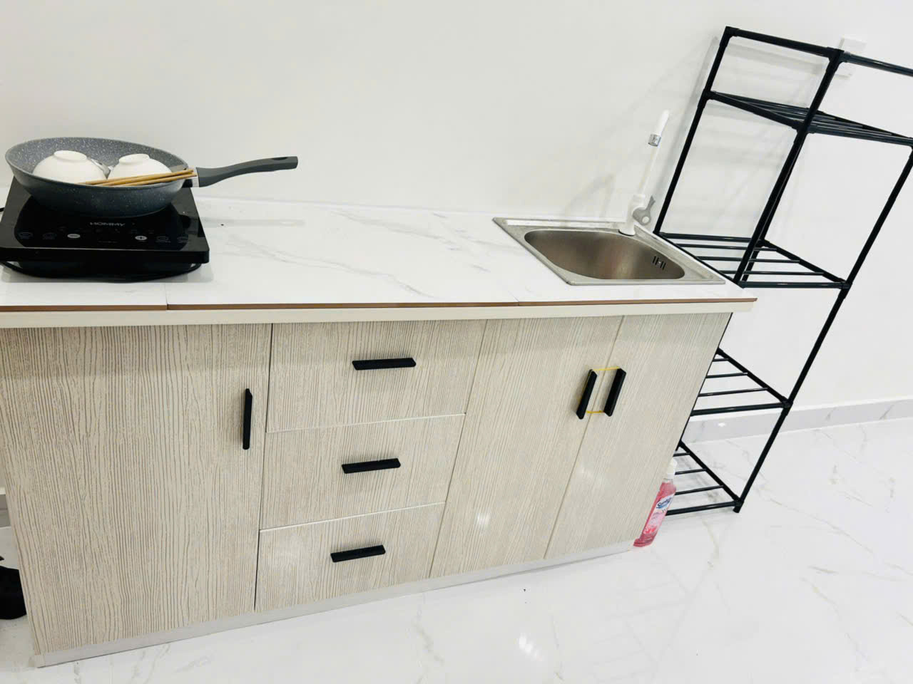 Cho thuê căn hộ Vinhomes Grand Park Studio – The Beverly Solari – View nội khu tầng thấp – Hoàn thiện cơ bản - ảnh 2