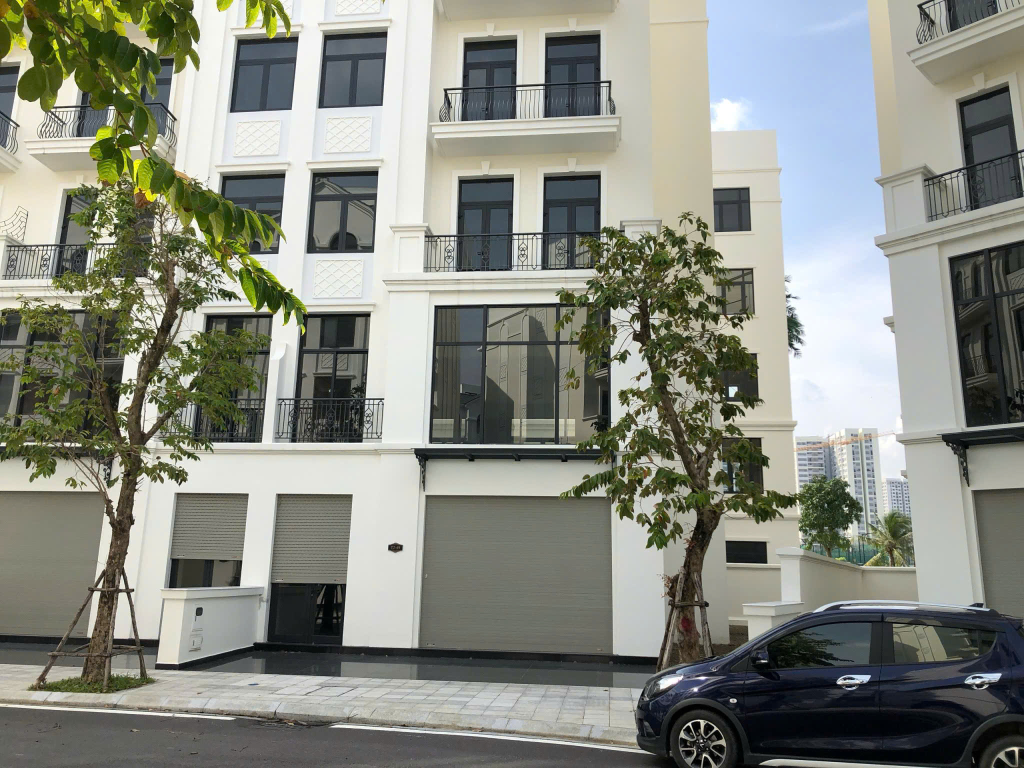 BÁN NHÀ PHỐ THE MANHATTAN VINHOMES GRAND PARK – DIỆN TÍCH 223M² – GIÁ 40 TỶ