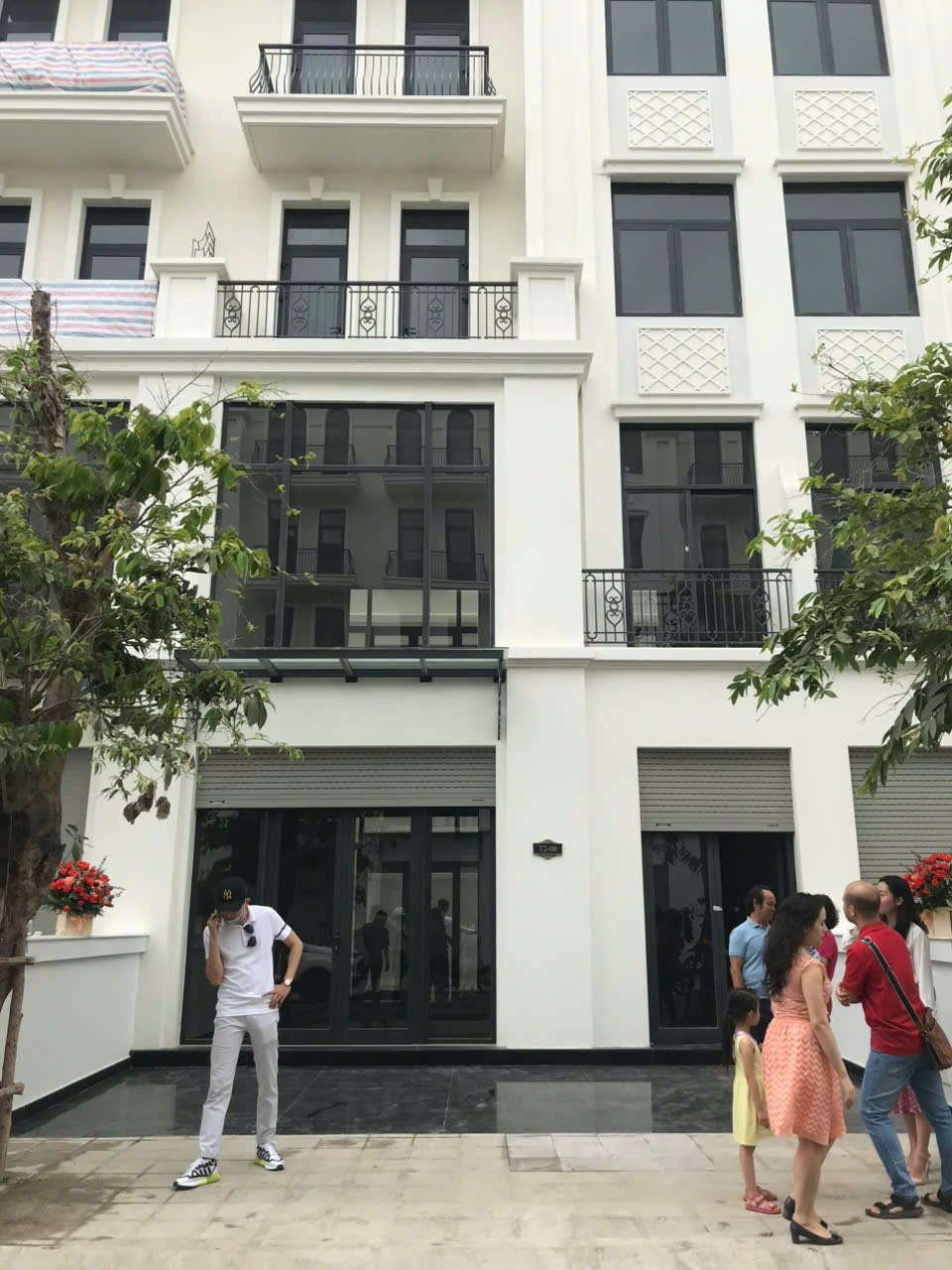 Bán nhà phố 5 tầng The Manhattan giá chỉ 17.5 tỷ All in tại Vinhomes Grand Park. Liên hệ 0828030977 Thiện - ảnh 3