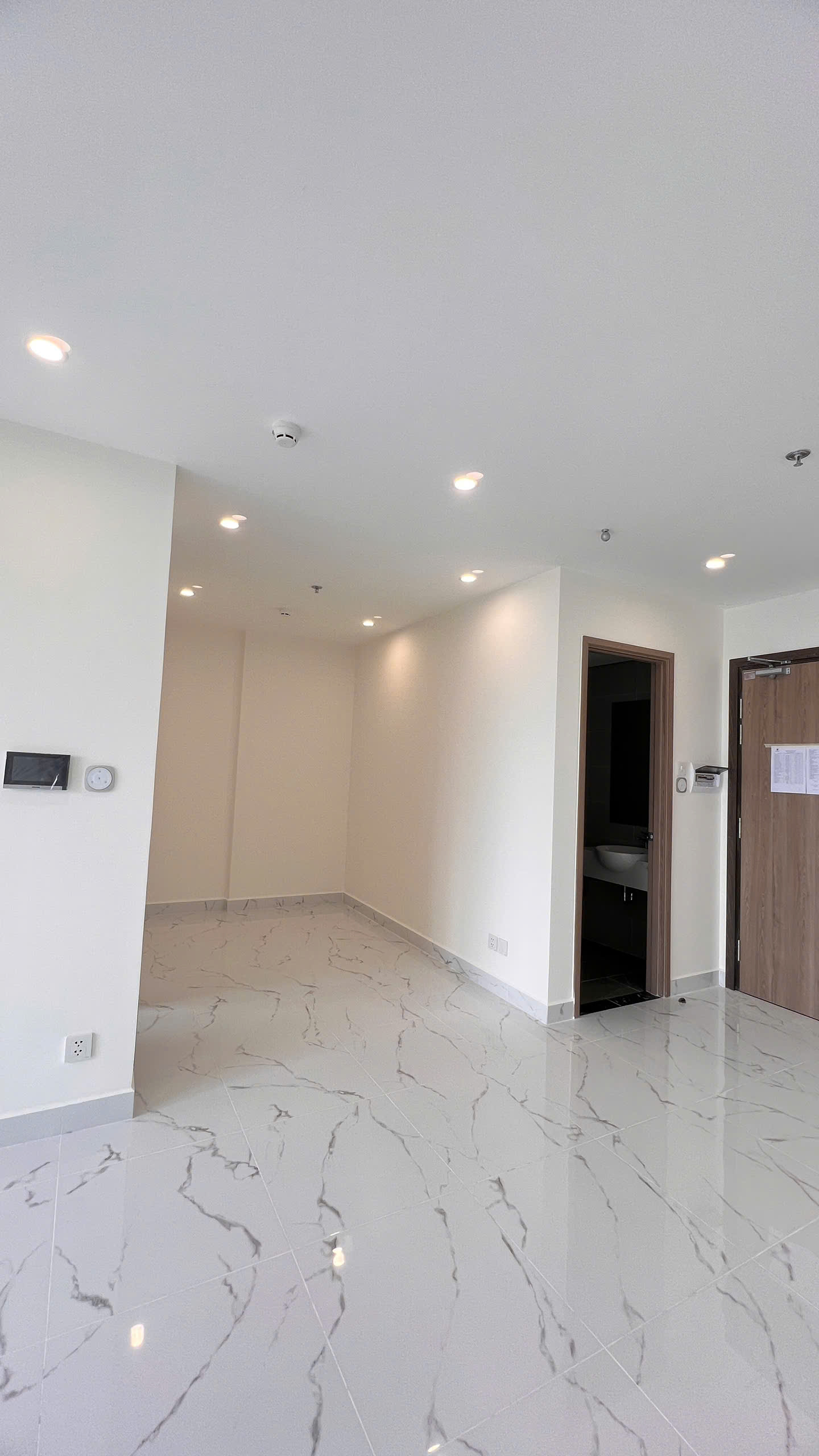 BÁN CĂN HỘ 1PN+ TẦNG CAO | VIEW NỘI KHU CÔNG VIÊN & HỒ BƠI | THE BEVERLY SOLARI – VINHOMES GRAND PARK