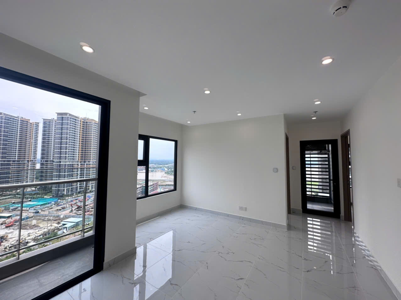 BÁN CĂN HỘ 2PN+ THE BEVERLY SOLARI VINHOMES GRAND PARK – TẦNG CAO VIEW QUẢNG TRƯỜNG GOLDEN EAGLE - ảnh 10