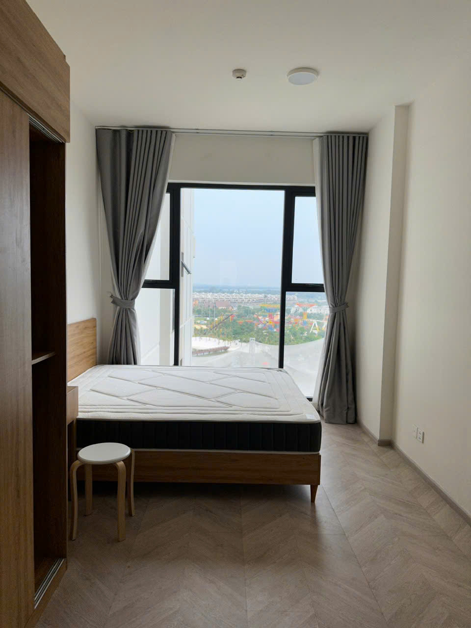 Căn Hộ Masteri Centre Park Vinhomes Grand Park Bán & Cho Thuê – Full Nội Thất Cao Cấp, View Công Viên 36ha