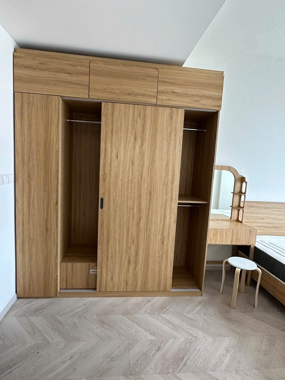 Căn Hộ Masteri Centre Park Vinhomes Grand Park Bán & Cho Thuê – Full Nội Thất Cao Cấp, View Công Viên 36ha