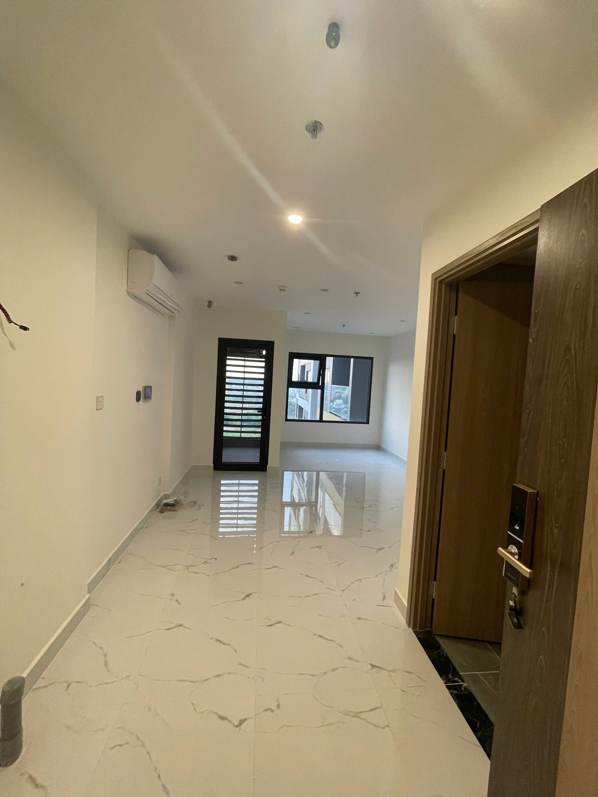 Bán căn hộ Studio The Beverly Solari Vinhomes Grand Park – Hoàn thiện cơ bản, giá tốt