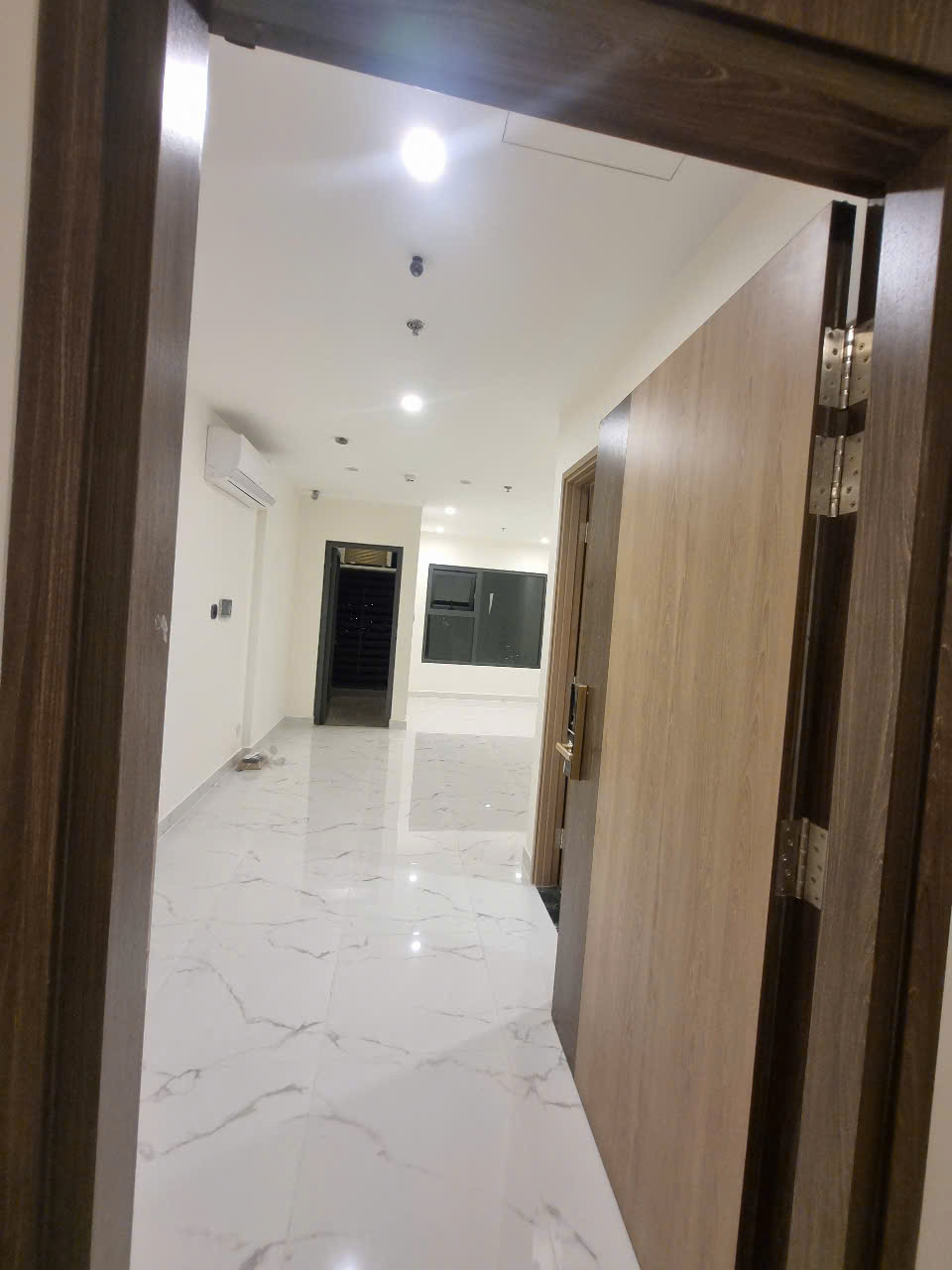 Bán căn hộ Studio The Beverly Solari Vinhomes Grand Park – Hoàn thiện cơ bản, giá tốt