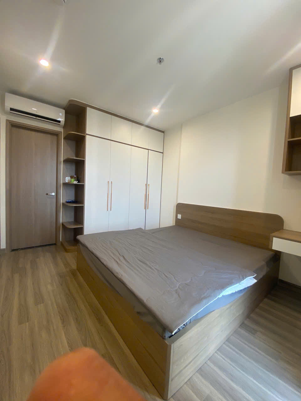 CHO THUÊ CĂN HỘ 2PN 2WC | FULL NỘI THẤT | TẦNG CAO VIEW VÀNH ĐAI 3 | BEVERLY SOLARI – VINHOMES GRAND PARK