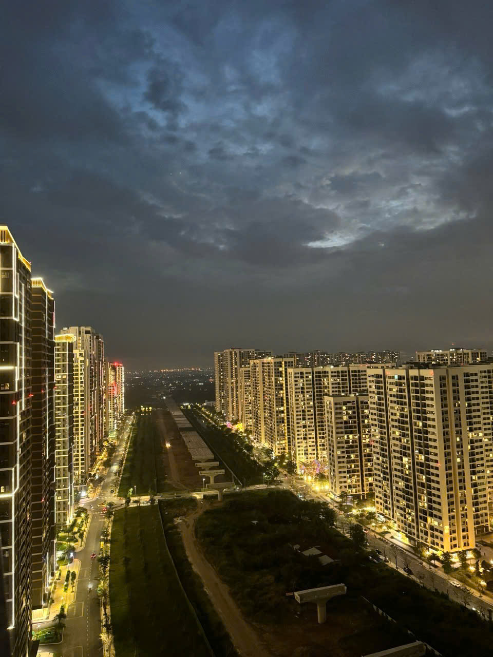CHO THUÊ CĂN HỘ 2PN 2WC | FULL NỘI THẤT | TẦNG CAO VIEW VÀNH ĐAI 3 | BEVERLY SOLARI – VINHOMES GRAND PARK
