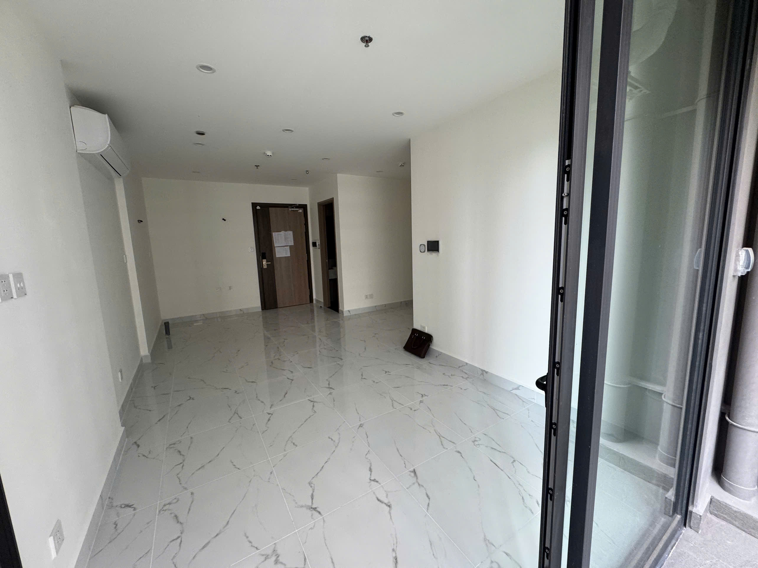 BÁN CĂN HỘ 1PN+ – VIEW NỘI KHU CÔNG VIÊN HỒ BƠI | TẦNG TRUNG | THE BEVERLY SOLARI – VINHOMES GRAND PARK