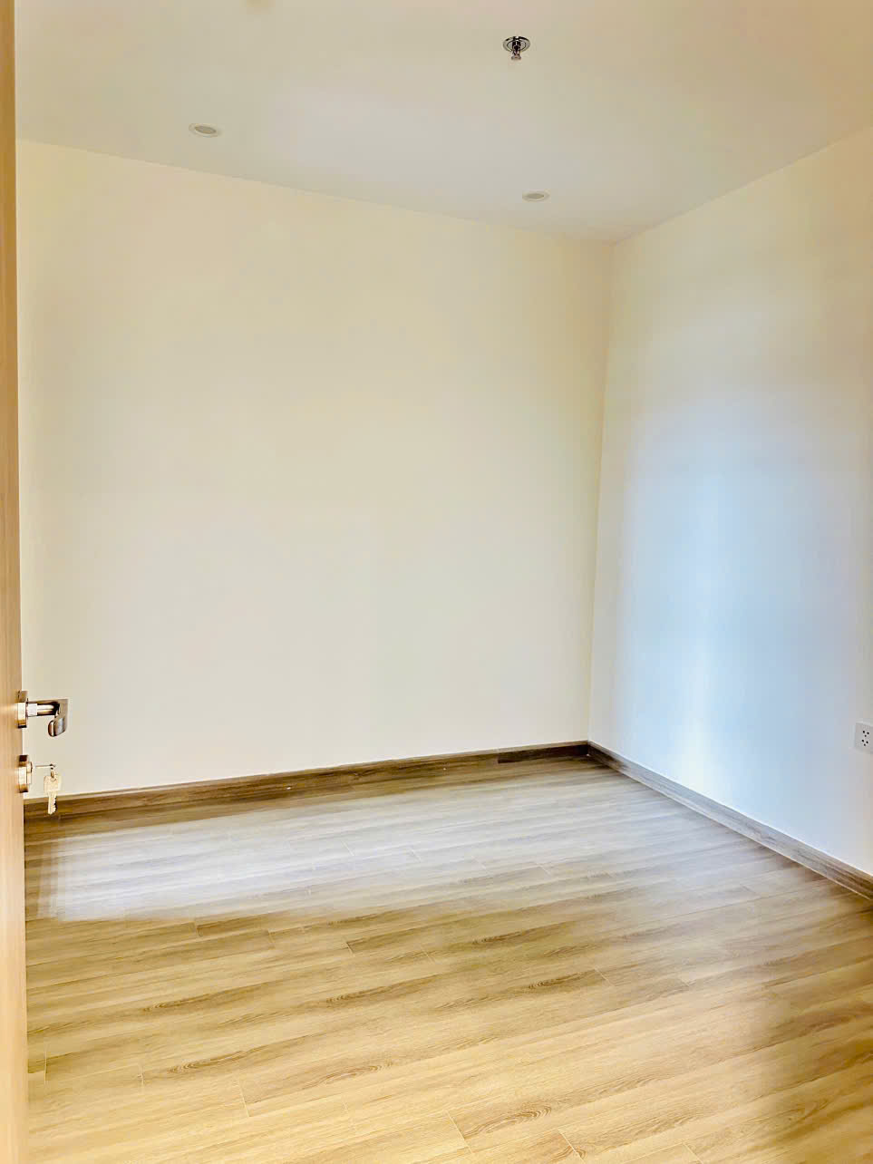 Bán Căn Hộ 2PN The Beverly Solari Vinhomes Grand Park Tầng Cao - View Ngoại Khu Không Bị Chắn