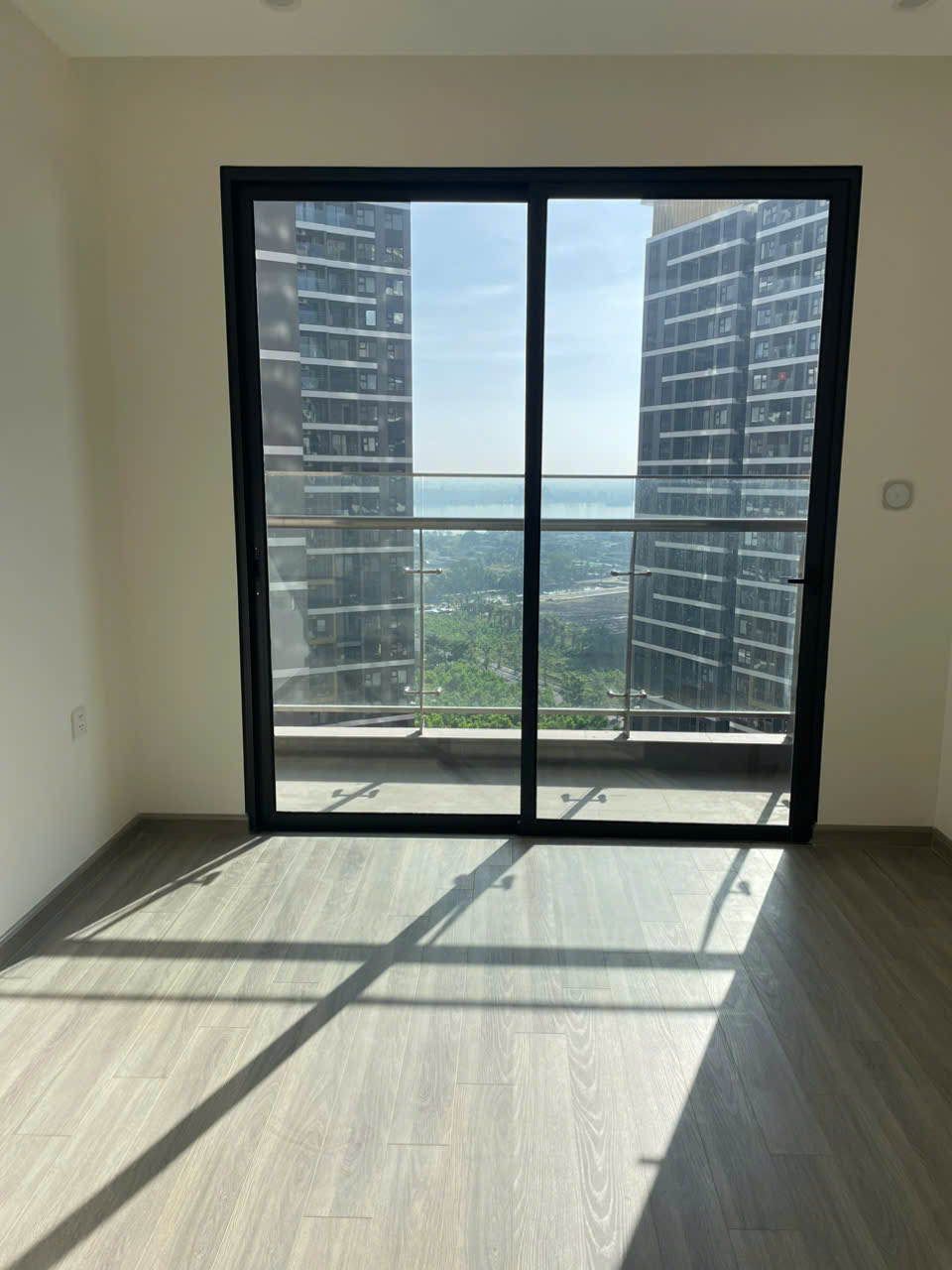 Bán Căn Hộ 2PN The Beverly Solari Vinhomes Grand Park - Sở Hữu View Kép 