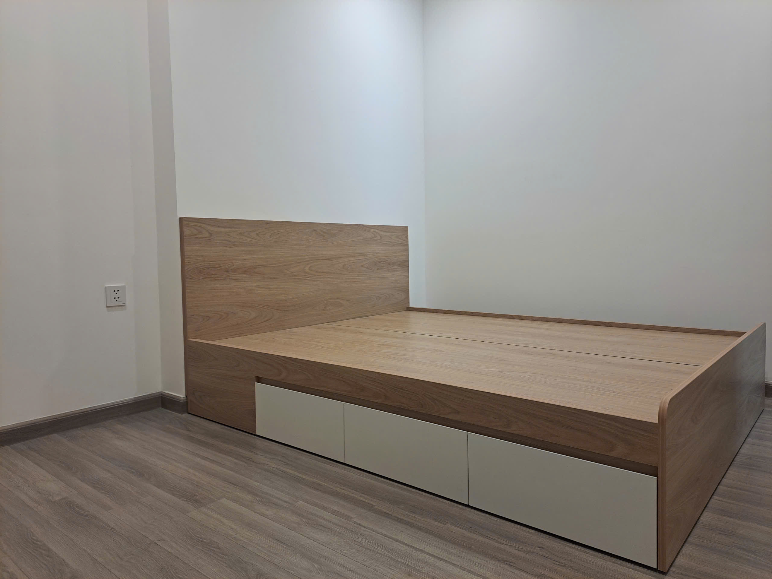 Cho thuê căn hộ 2PN 2WC The Beverly Solari – Vinhomes Grand Park | Nội thất gỗ, giá tốt tại TP Thủ Đức - ảnh 3