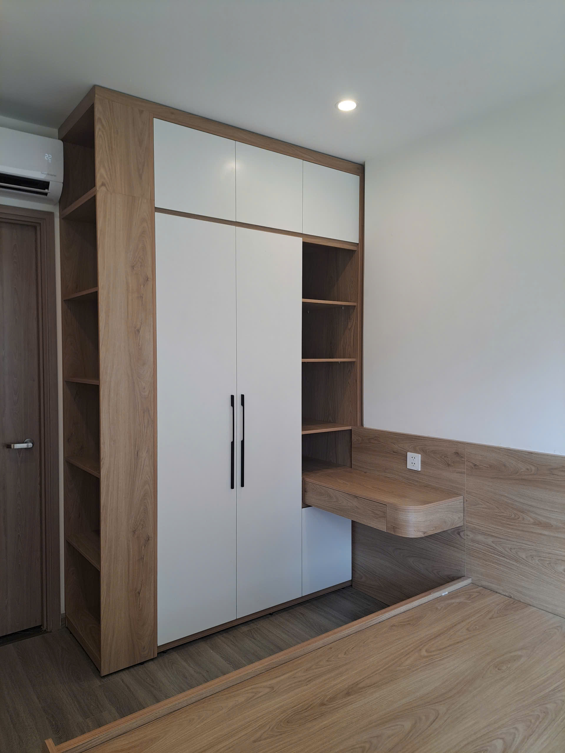 Cho thuê căn hộ 2PN 2WC The Beverly Solari – Vinhomes Grand Park | Nội thất gỗ, giá tốt tại TP Thủ Đức - ảnh 4