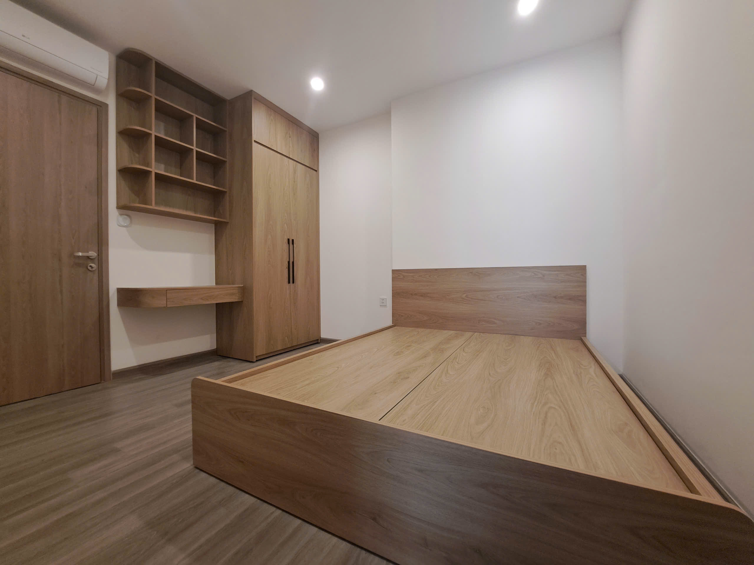 Cho thuê căn hộ 2PN 2WC The Beverly Solari – Vinhomes Grand Park | Nội thất gỗ, giá tốt tại TP Thủ Đức - ảnh 9