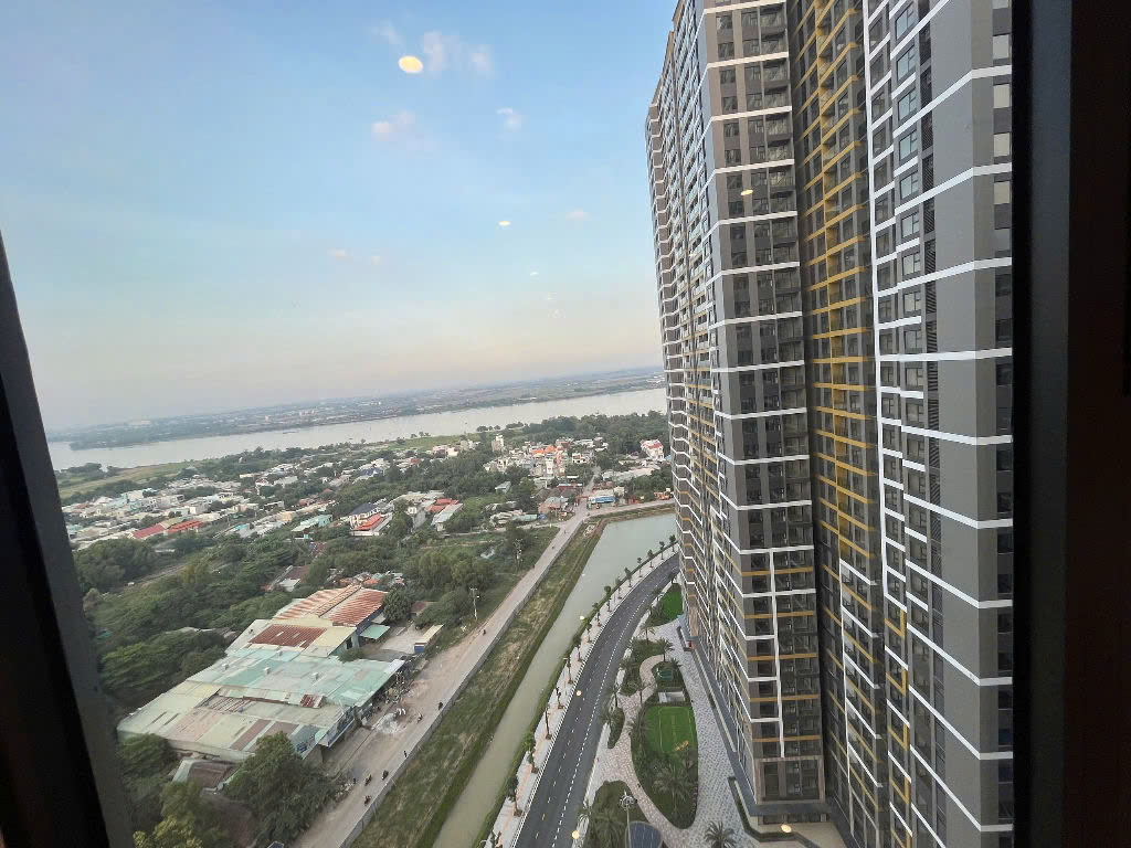 BÁN CĂN HỘ VINHOMES GRAND PARK – THE BEVERLY SOLARI  TẦNG CAO – VIEW NGOẠI KHU THOÁNG – HOÀN THIỆN CƠ BẢN CHỦ ĐẦU TƯ