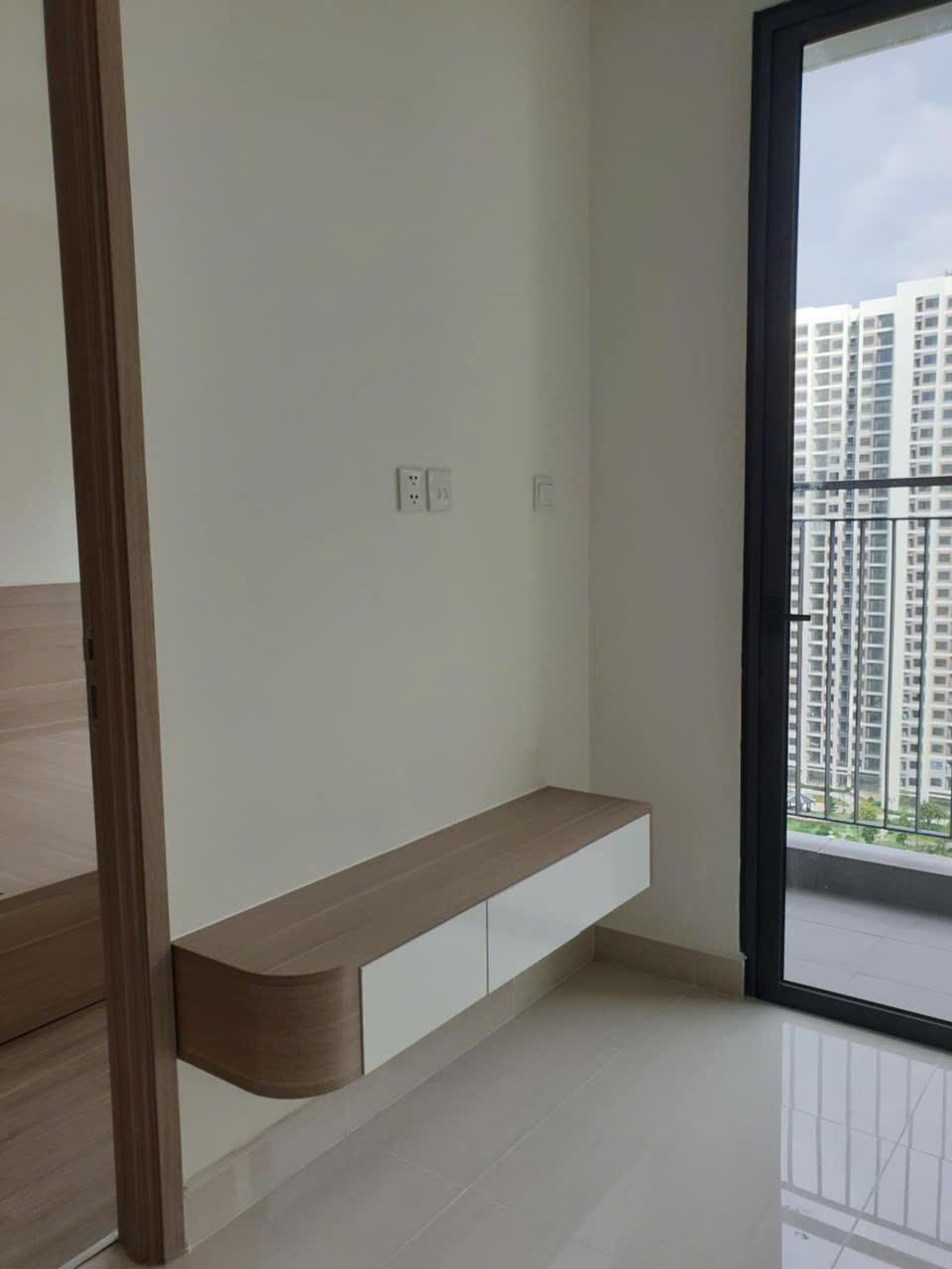 Cho Thuê Căn Hộ 2PN 2WC Vinhomes Grand Park – The Origami Tầng Cao | View Nội Khu Thoáng Mát | Full Nội Thất | Giá Tốt