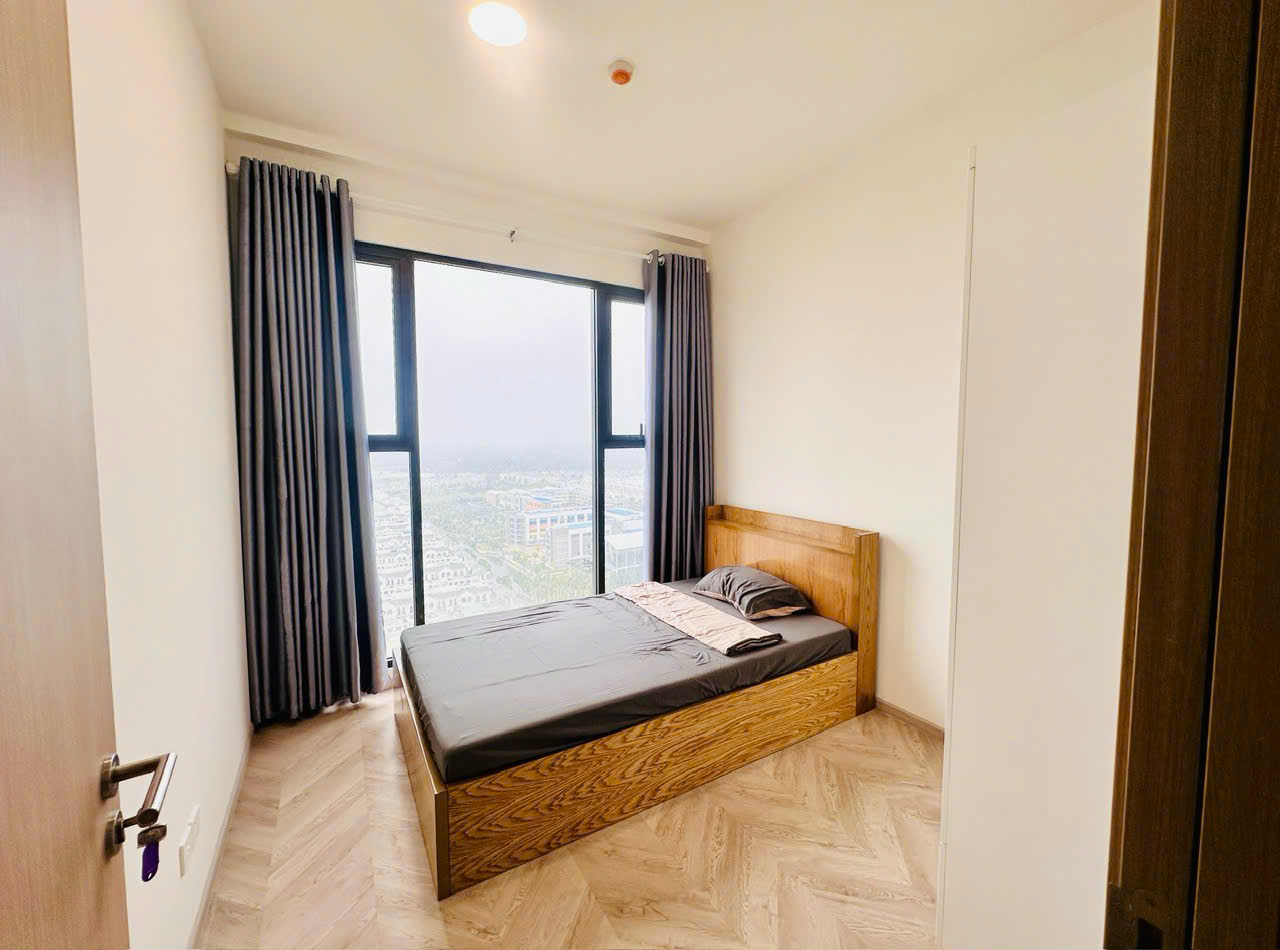 Căn Hộ Vinhomes Grand Park Lumiere Boulevard – Full Nội Thất Cao Cấp - Tầng Cao | View Biệt Thự Manhattan & Sông Đồng Nai | Bán & Cho Thuê