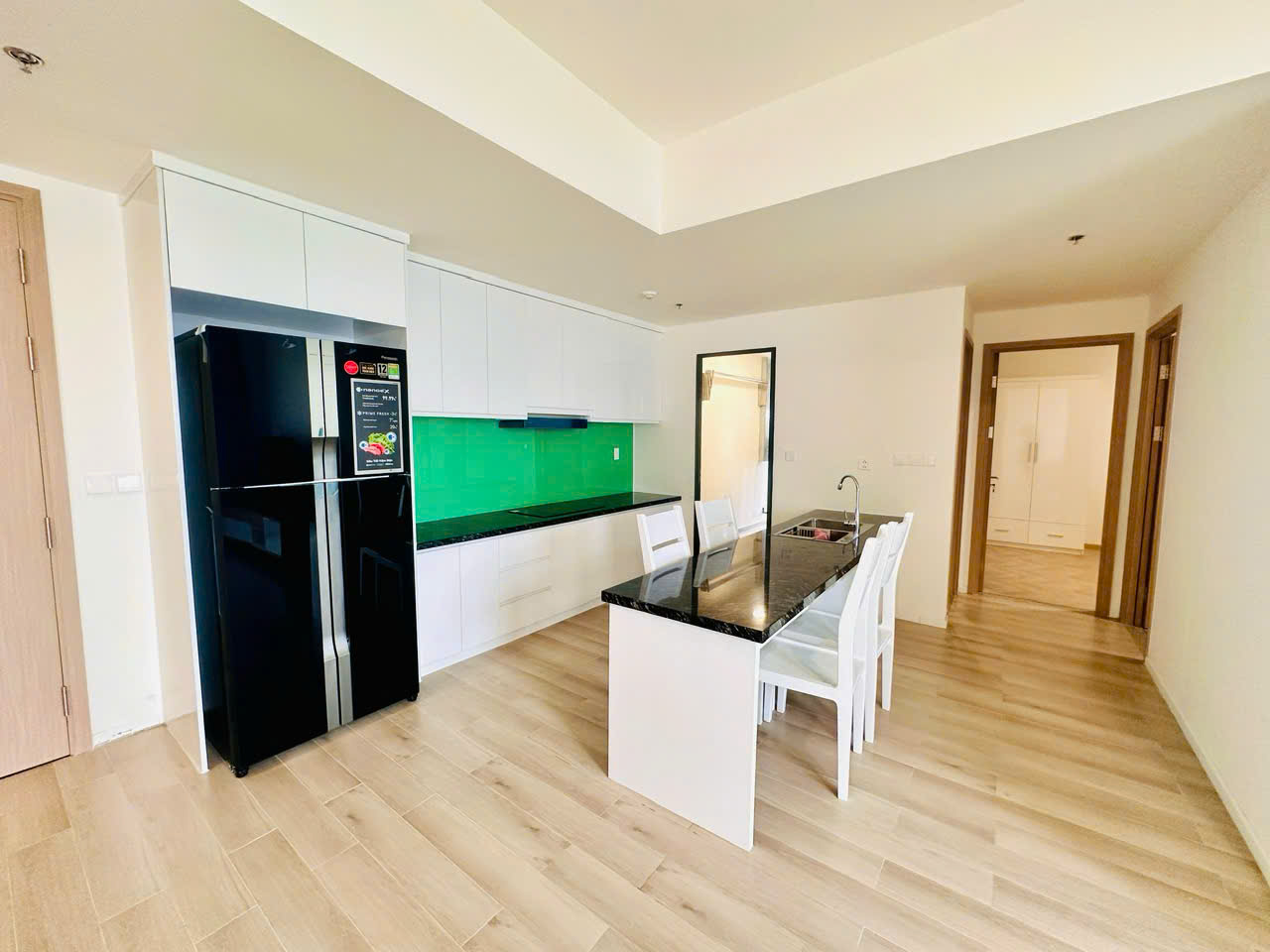 Căn Hộ Vinhomes Grand Park Lumiere Boulevard – Full Nội Thất Cao Cấp - Tầng Cao | View Biệt Thự Manhattan & Sông Đồng Nai | Bán & Cho Thuê