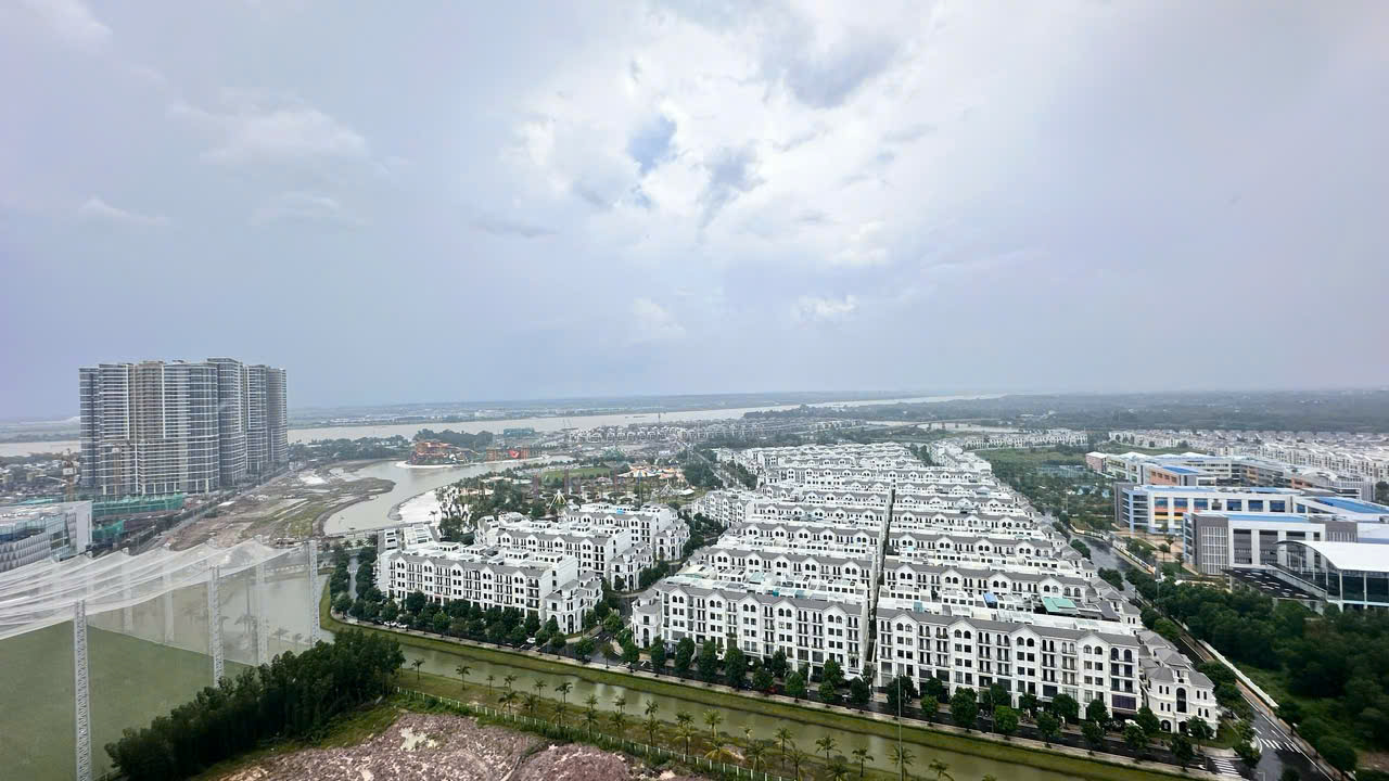 Căn Hộ Vinhomes Grand Park Lumiere Boulevard – Full Nội Thất Cao Cấp - Tầng Cao | View Biệt Thự Manhattan & Sông Đồng Nai | Bán & Cho Thuê - ảnh 8