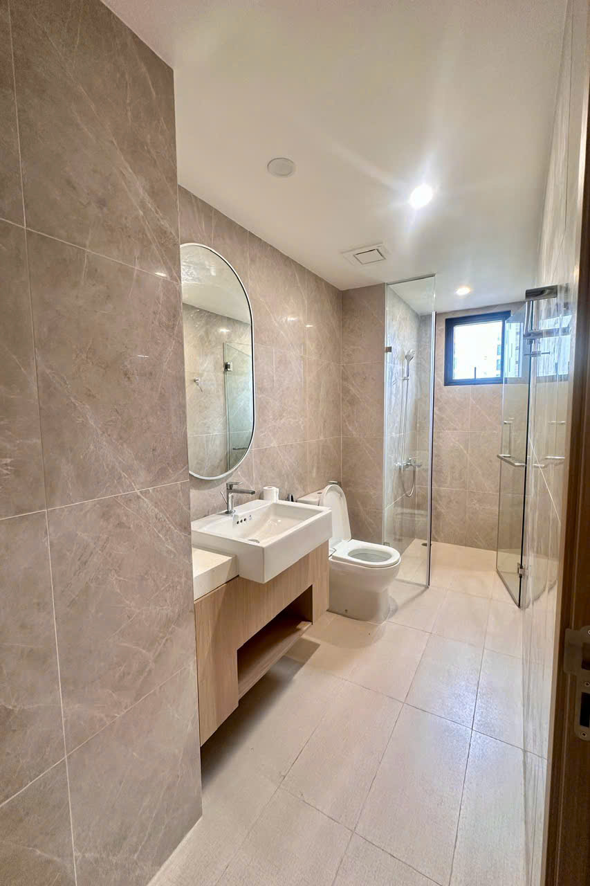 Căn Hộ Vinhomes Grand Park Lumiere Boulevard – Full Nội Thất Cao Cấp - Tầng Cao | View Biệt Thự Manhattan & Sông Đồng Nai | Bán & Cho Thuê - ảnh 9