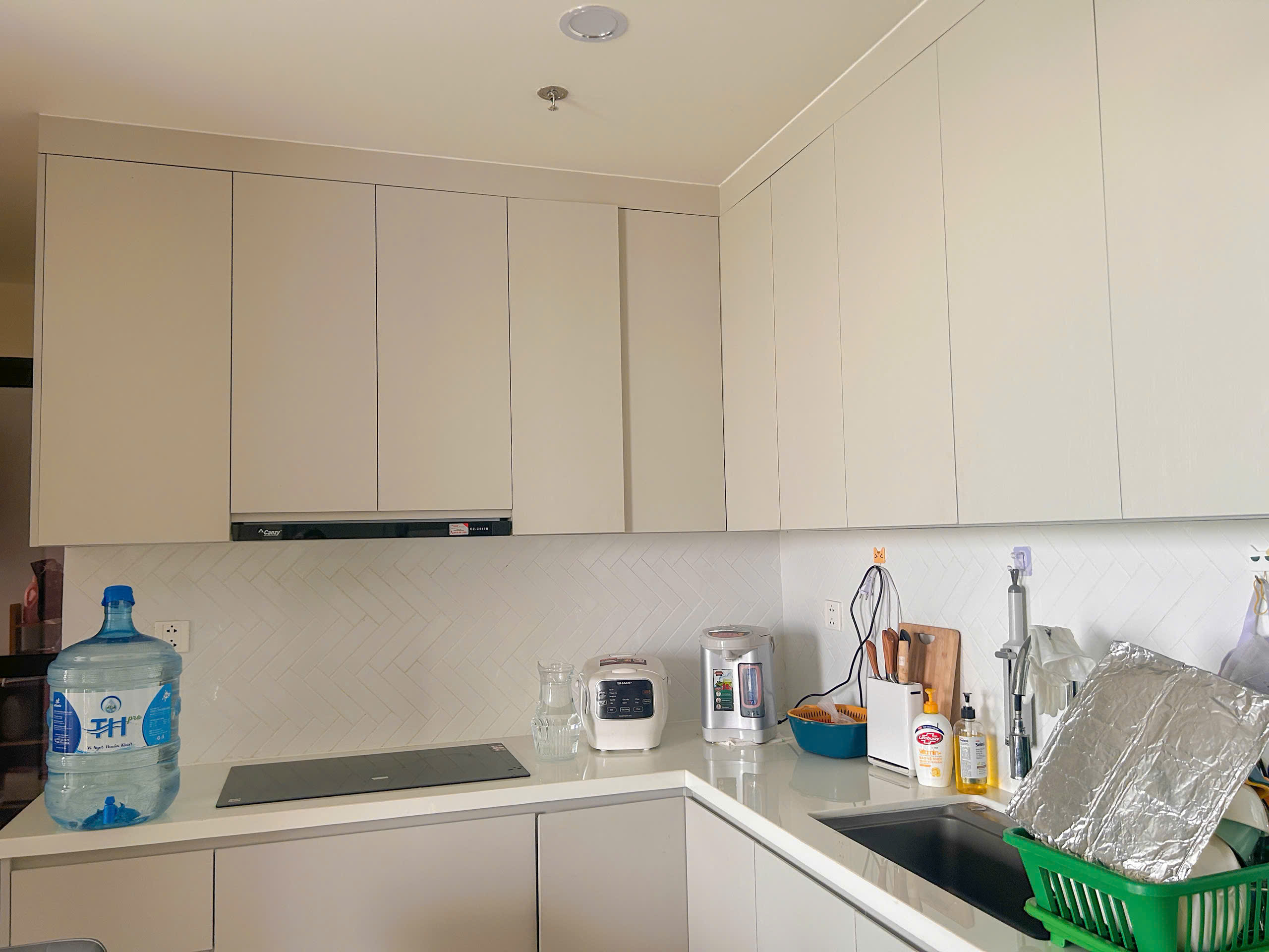 BÁN CĂN HỘ LUMIERE BOULEVARD TẦNG TRUNG – VIEW BIỆT THỰ MANHATTAN XANH MÁT – FULL NỘI THẤT