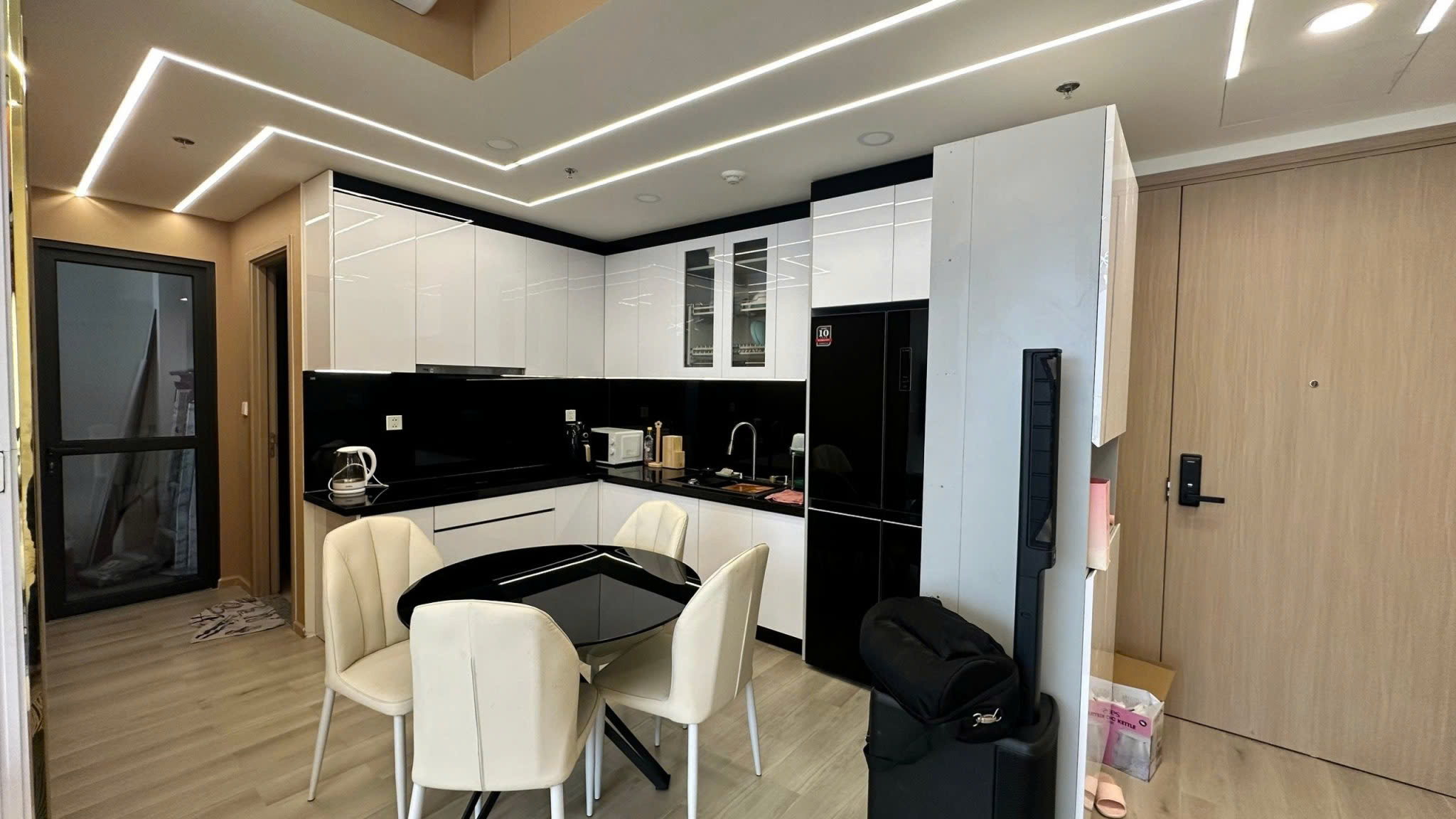 BÁN CĂN HỘ LUMIERE BOULEVARD – VINHOMES GRAND PARK  2PN | FULL NỘI THẤT CAO CẤP | TẦNG CAO VIEW ĐẸP