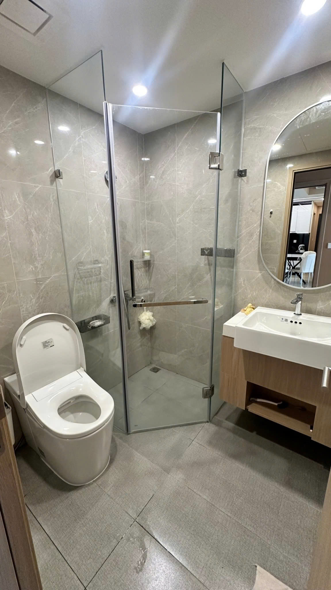 BÁN CĂN HỘ LUMIERE BOULEVARD – VINHOMES GRAND PARK  2PN | FULL NỘI THẤT CAO CẤP | TẦNG CAO VIEW ĐẸP