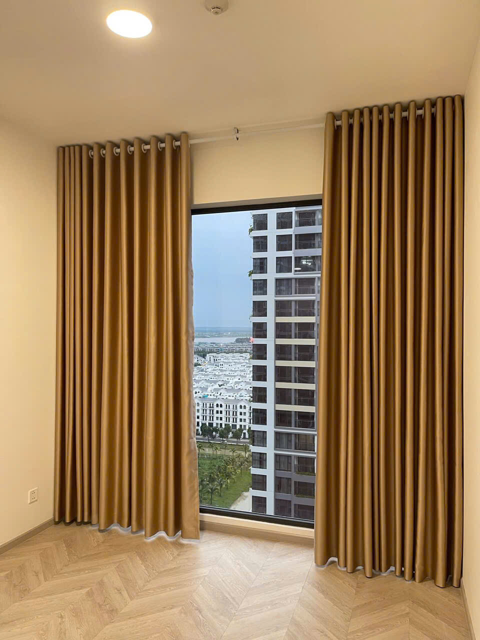 BÁN GẤP CĂN HỘ LUMIERE BOULEVARD – VINHOMES GRAND PARK  2PN2WC | CHỦ TẶNG KÈM GÓI FULL NỘI THẤT - ảnh 7