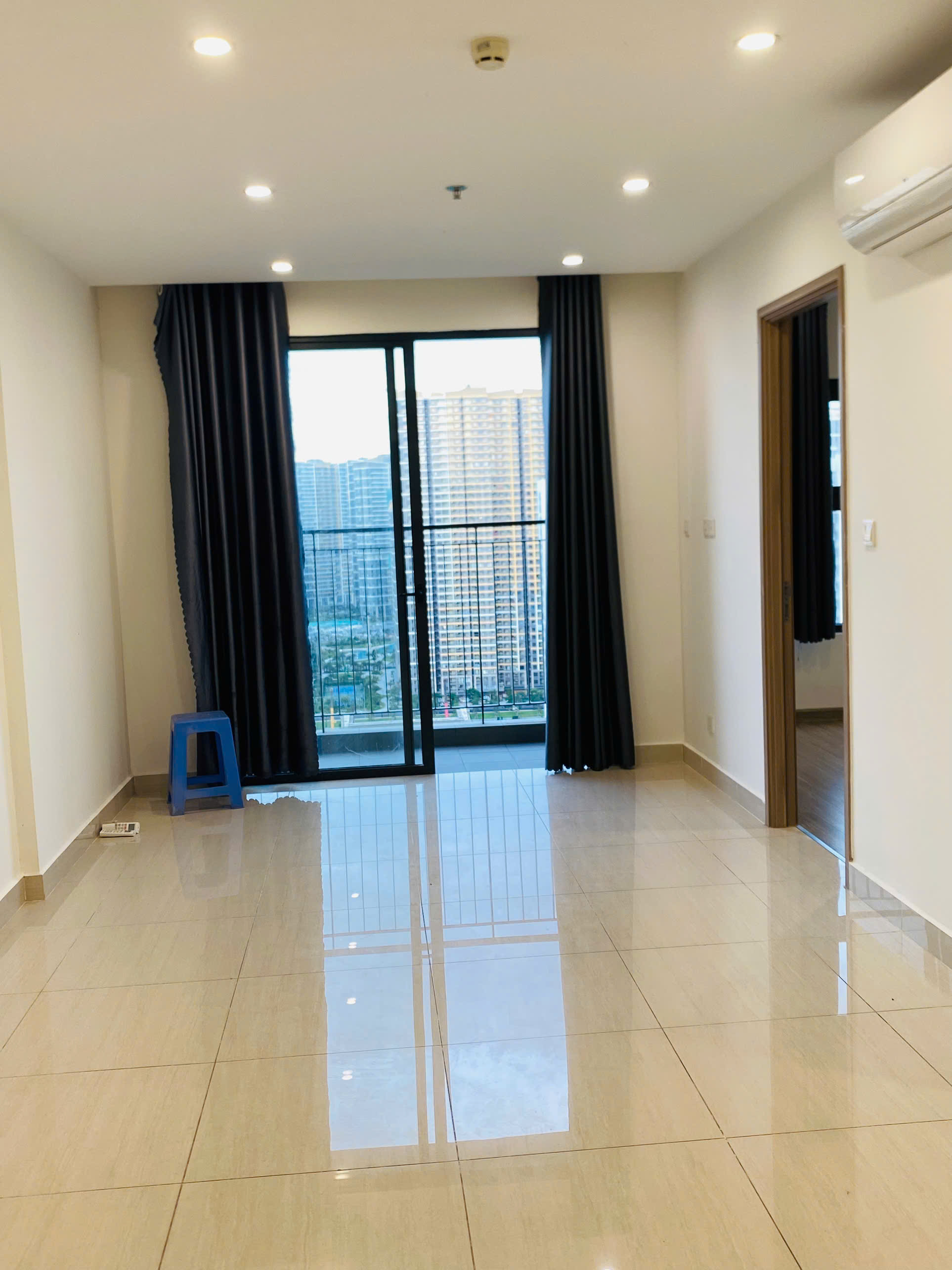 Cho Thuê Căn Hộ 2PN The Origami – Vinhomes Grand Park  Tầng Cao | View Thoáng Không Bị Chắn | Nội Thất Bếp + Rèm | Giá 6,5 Triệu