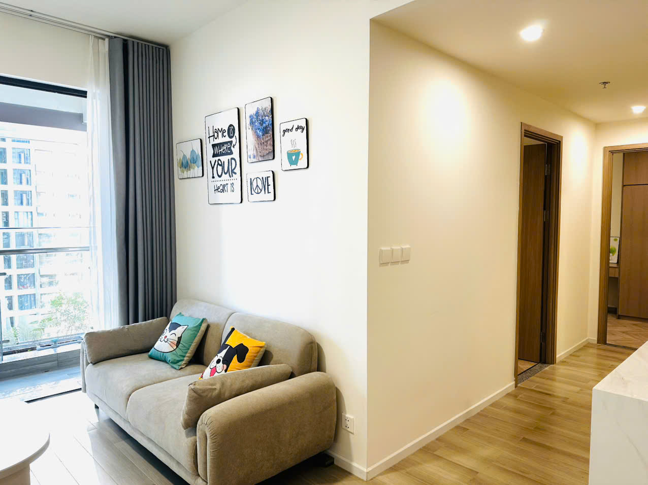 CHO THUÊ CĂN HỘ LUMIERE BOULEVARD – VINHOMES GRAND PARK  2PN2WC | FULL NỘI THẤT CAO CẤP | VIEW NỘI KHU HỒ BƠI - ảnh 5