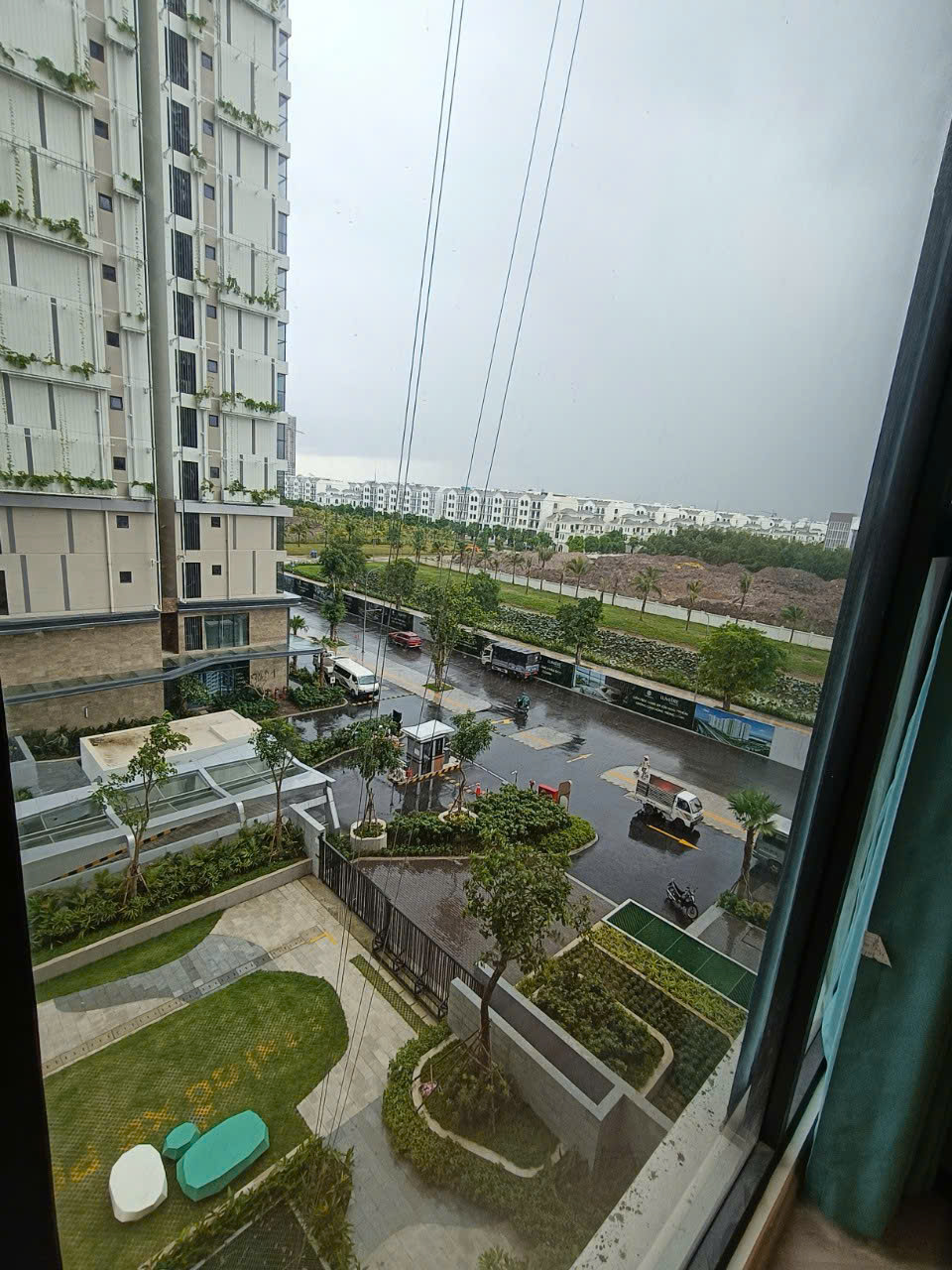 CHO THUÊ CĂN HỘ LUMIERE BOULEVARD – VINHOMES GRAND PARK- 2PN- FULL NỘI THẤT