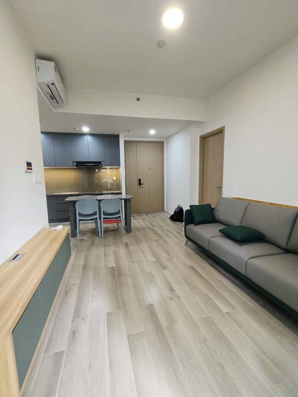 CHO THUÊ CĂN HỘ LUMIERE BOULEVARD – VINHOMES GRAND PARK- 2PN- FULL NỘI THẤT - ảnh 6