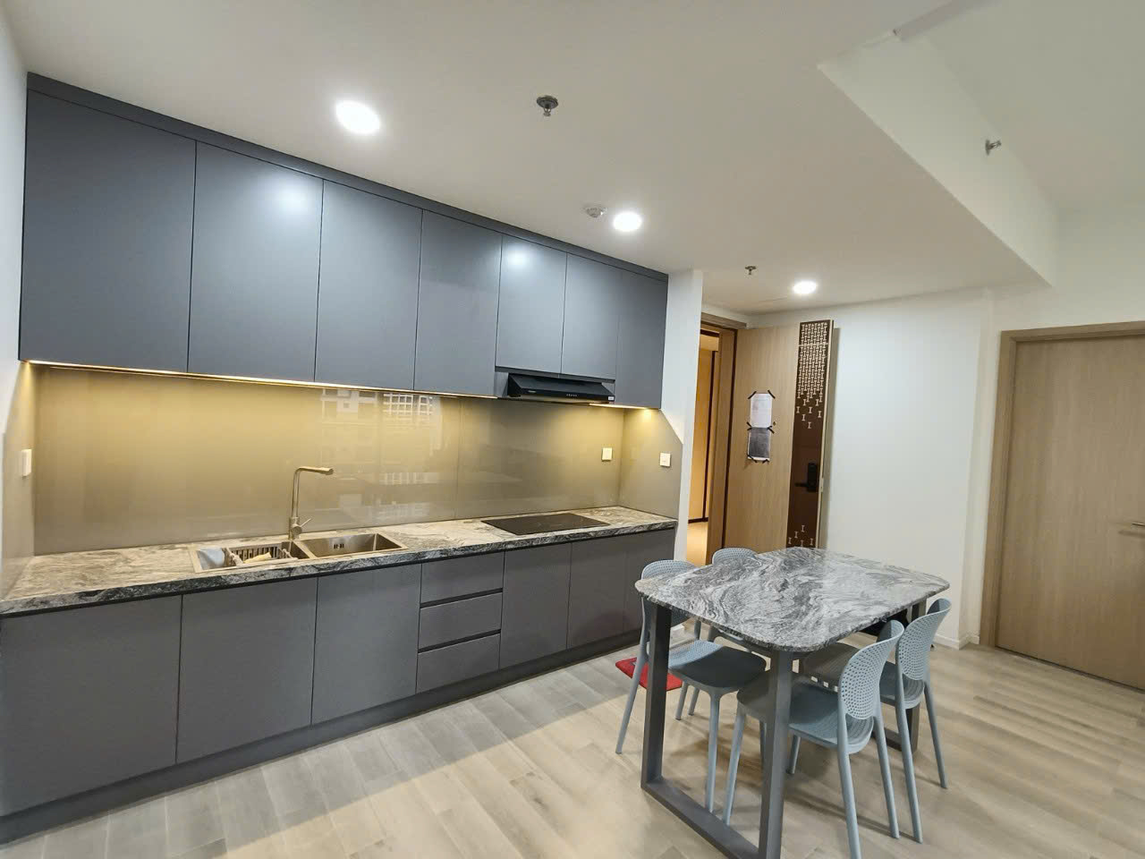 CHO THUÊ CĂN HỘ LUMIERE BOULEVARD – VINHOMES GRAND PARK- 2PN- FULL NỘI THẤT - ảnh 7