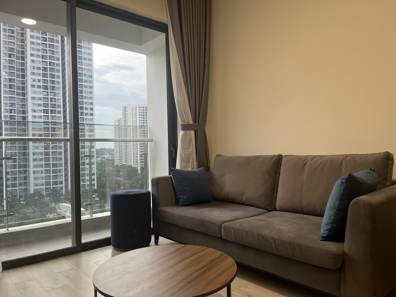Cho Thuê Căn Hộ Lumiere Boulevard Vinhomes Grand Park – Full Nội Thất Cao Cấp - ảnh 3