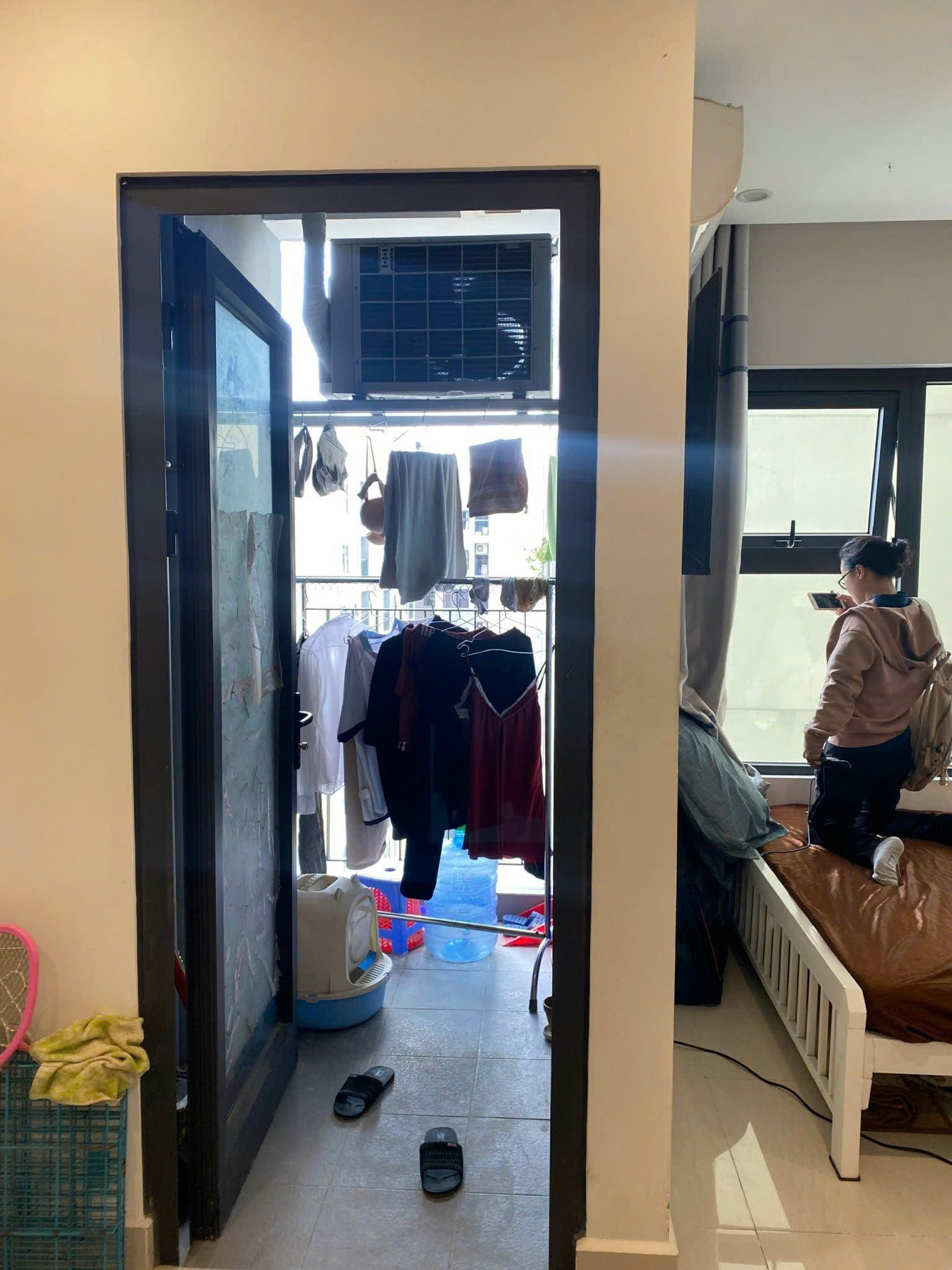 Bán căn hộ Studio Vinhomes Grand Park – The Rainbow – Full nội thất – Tầng cao view hồ bơi nội khu