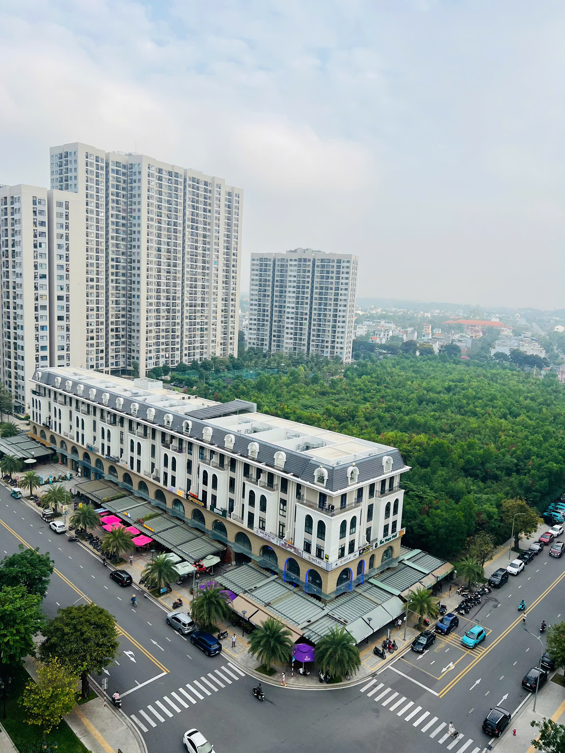 Cho Thuê Căn Hộ Full Nội Thất – View Ngoại Khu Thoáng Mảng Xanh Vinhomes Grand Park | Phân Khu The Origami – Quận 9