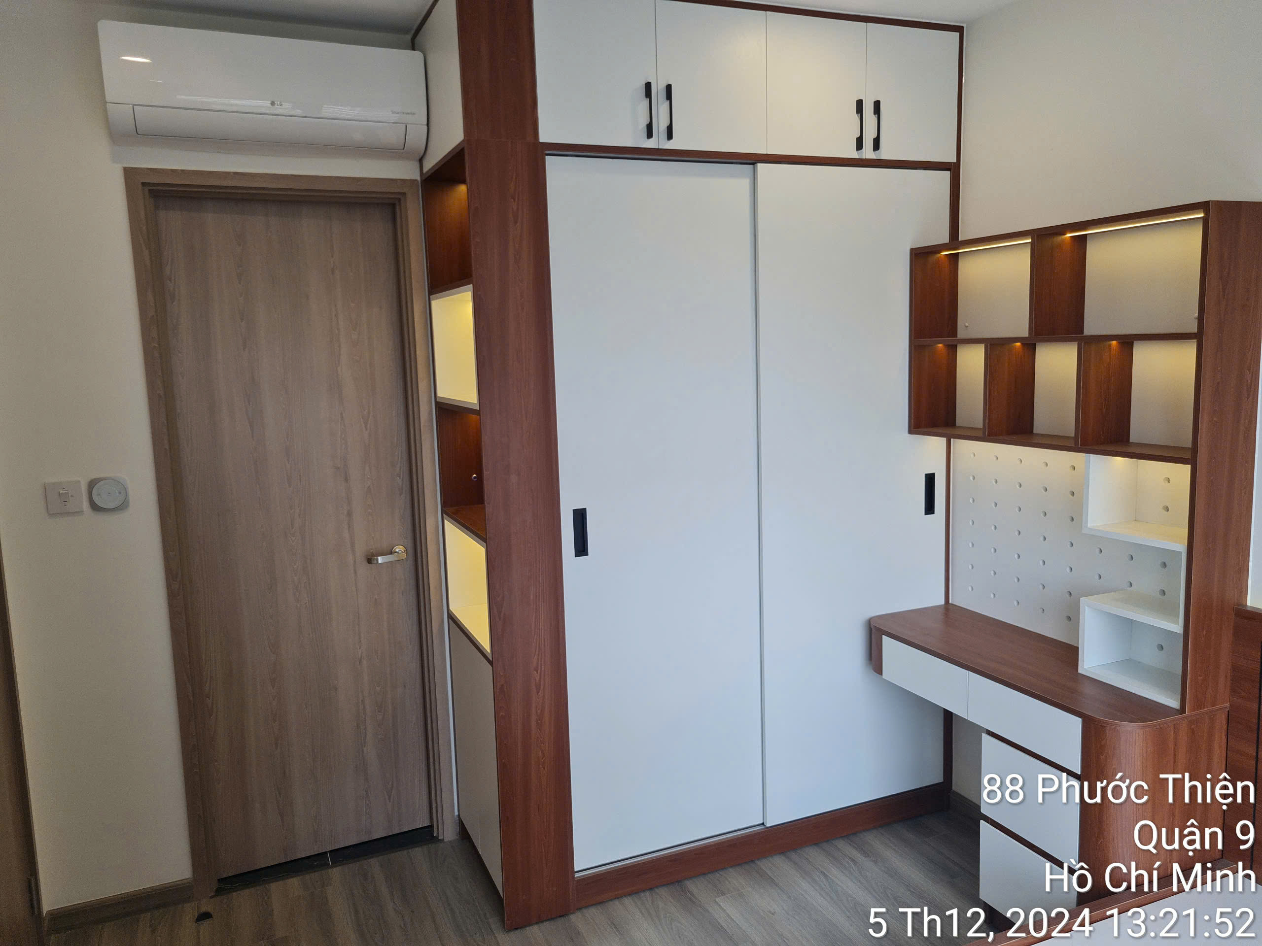 Bán Căn Hộ 2PN The Beverly Solari Vinhomes Grand Park - Full Nội Thất Gỗ Mới 100%, Giá Chỉ 3.25 Tỷ - ảnh 8
