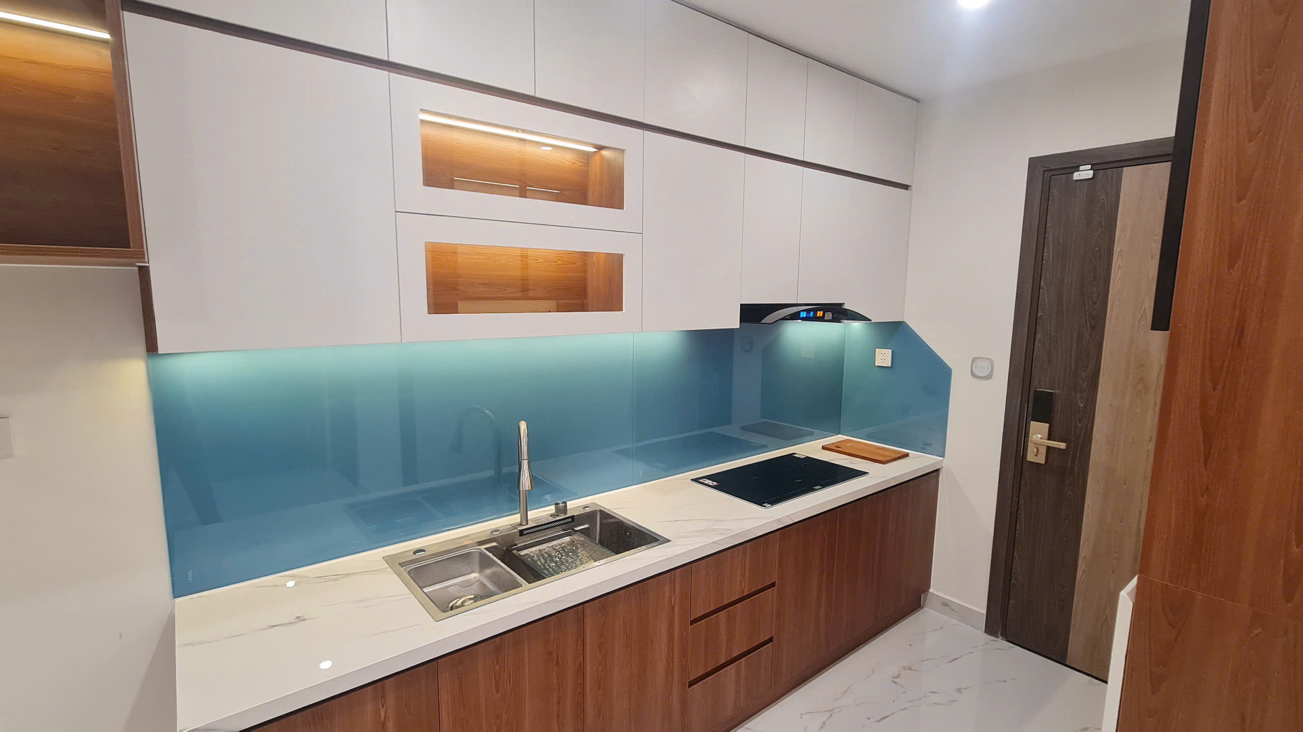 Bán Căn Hộ 2PN The Beverly Solari Vinhomes Grand Park - Full Nội Thất Gỗ Mới 100%, Giá Chỉ 3.25 Tỷ - ảnh 10