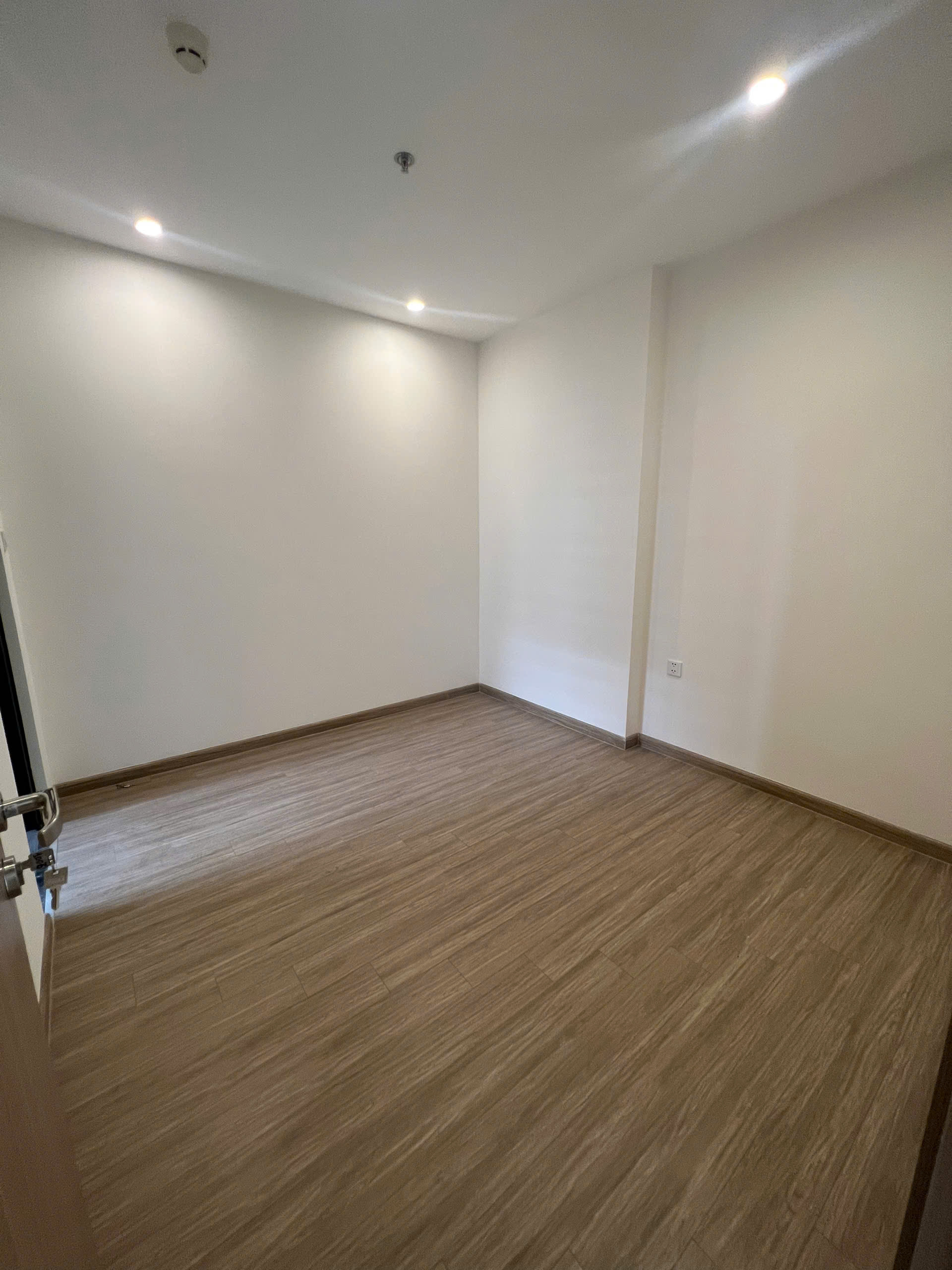 Bán Căn Hộ Vinhomes Grand Park – The Origami 2PN 2WC | Tầng Trung View Nội Khu | Hoàn Thiện Cơ Bản | Giá 3,1 Tỷ - ảnh 6