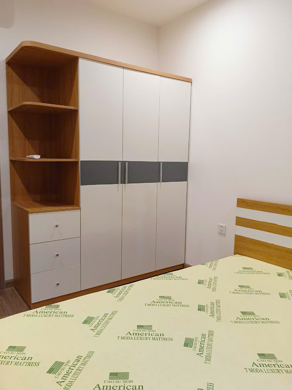 Cho Thuê Căn Hộ Vinhomes Grand Park – The Origami 2PN 2WC Full Nội Thất, View Nội Khu Xanh Mát – Giá Tốt Ở Ngay