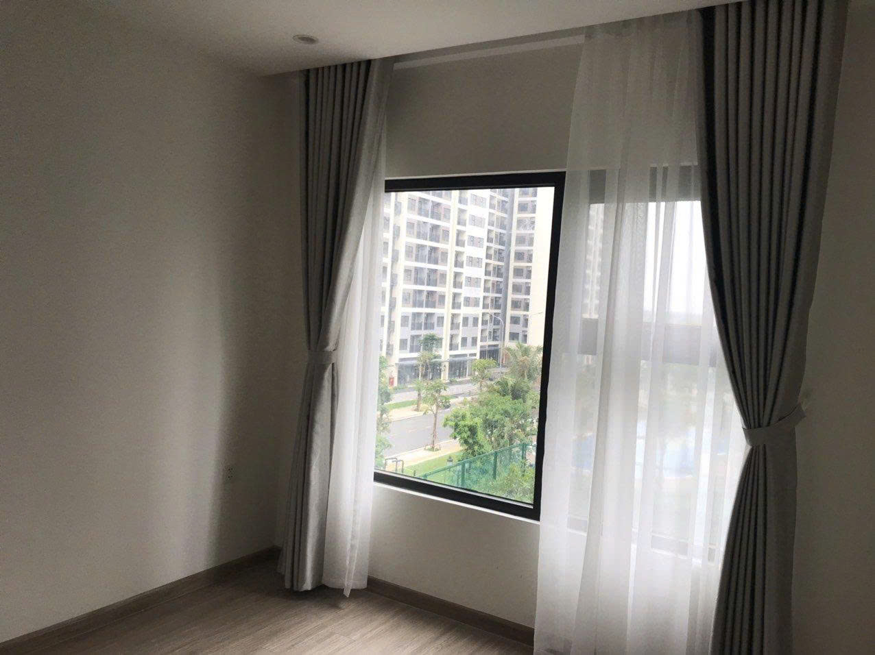 Bán Căn Hộ Vinhomes Grand Park – The Origami 2PN 2WC | Tầng Thấp View Nội Khu Xanh | Có Bếp & Rèm | Giá Tốt