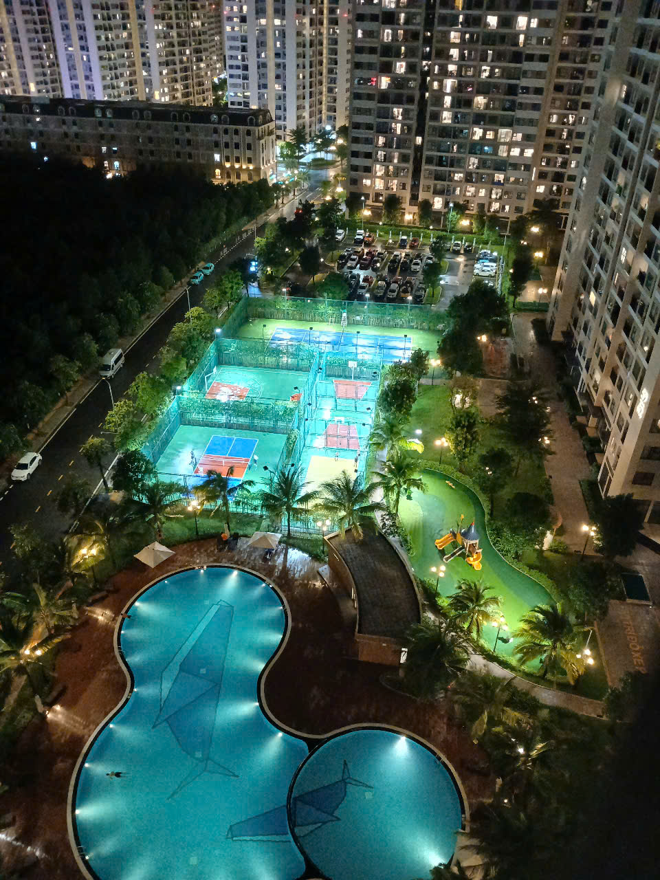 Bán & Cho Thuê Căn Hộ Tầng Cao View Nội Khu Hồ Bơi – Full Nội Thất Vinhomes Grand Park | Phân Khu The Origami – Quận 9