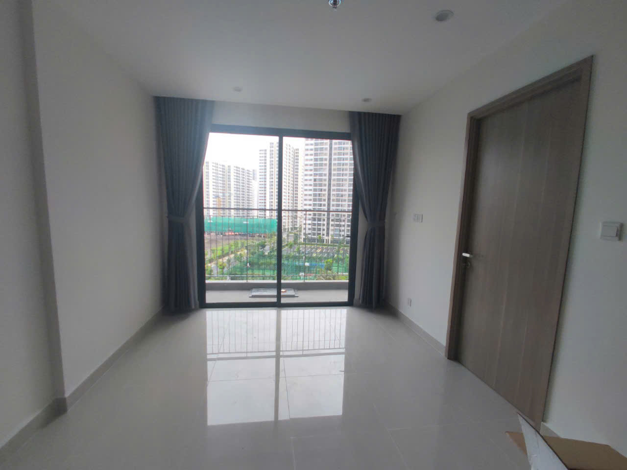 Cho Thuê Căn Hộ 2PN 2WC The Origami – Vinhomes Grand Park  Bếp Rèm | Tầng Thấp View Nội Khu | Giá Chỉ 7 Triệu/Tháng