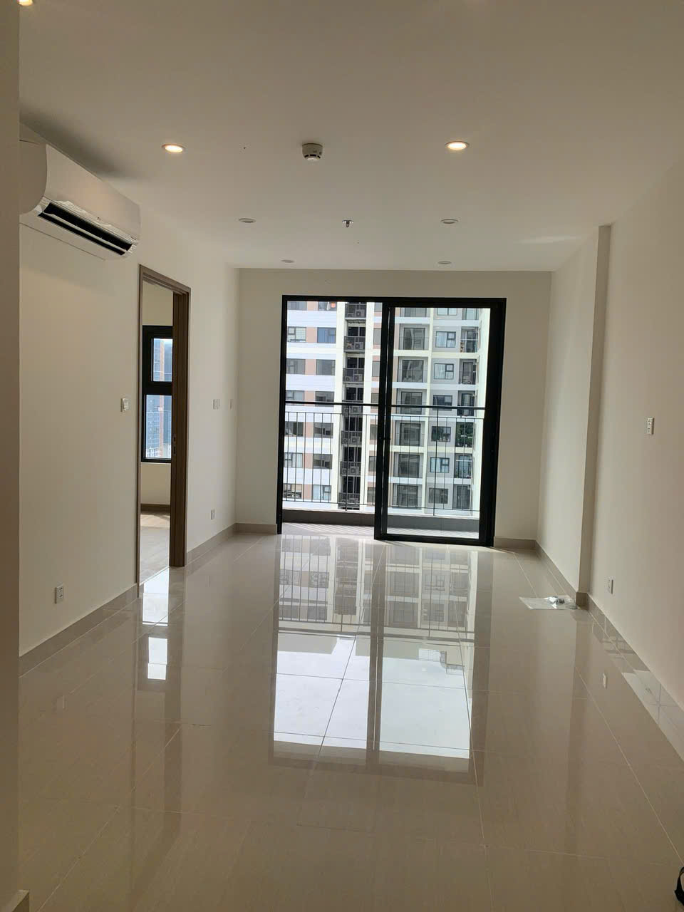 Bán Căn Hộ 2PN+ The Origami – Vinhomes Grand Park | View Vành Đai 3 | Nhà Trống