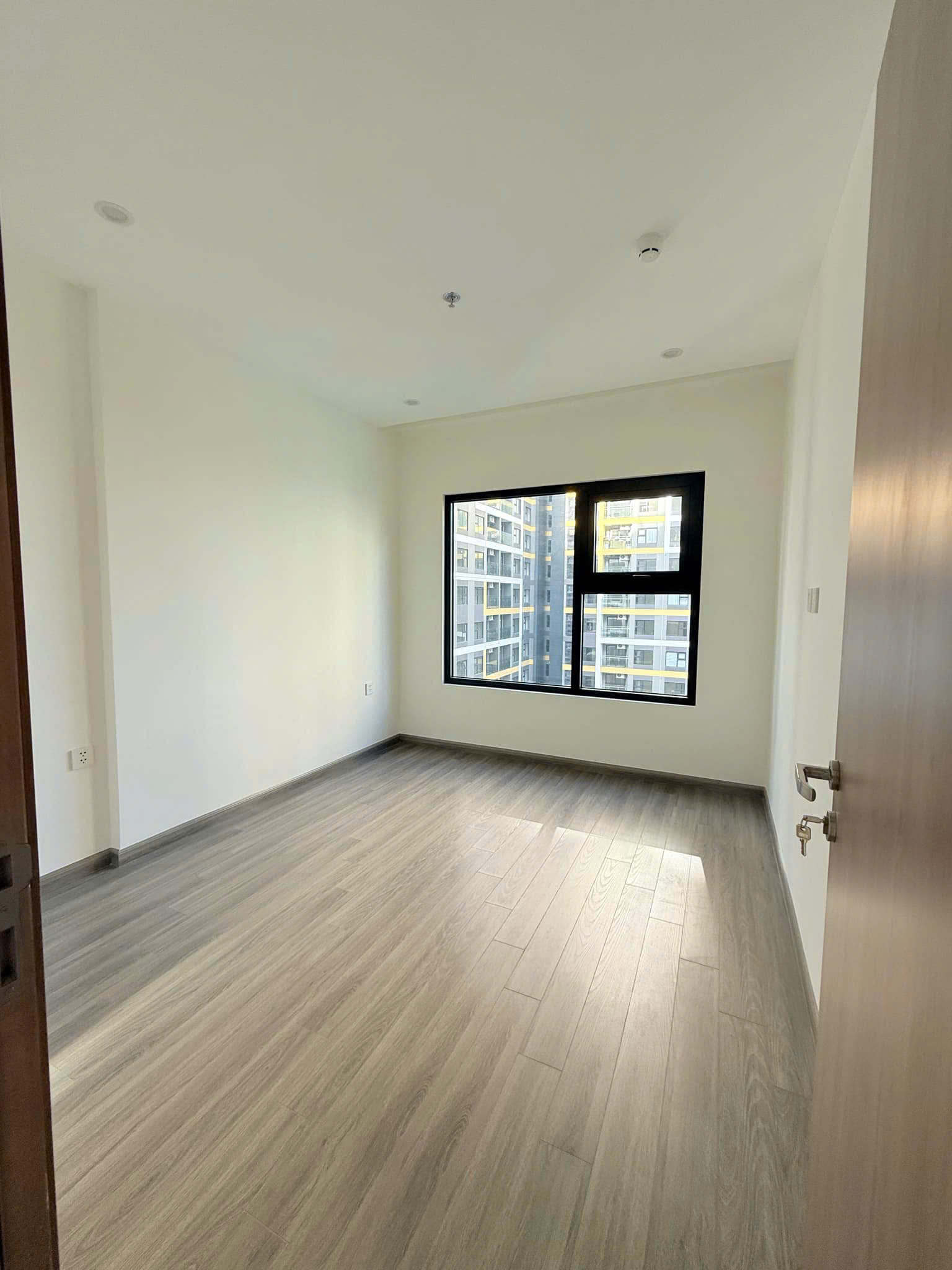 BÁN CĂN HỘ VINHOMES GRAND PARK – GLORY HEIGHTS | 1PN+ | GIÁ TỐT | NHÀ MỚI