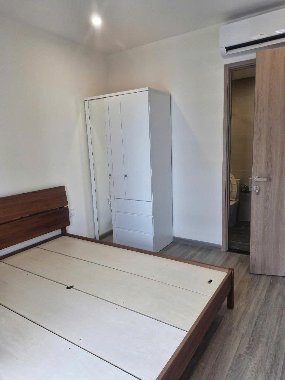 Cho Thuê Căn Hộ 2PN The Beverly Solari Vinhomes Grand Park  - Full Nội Thất 